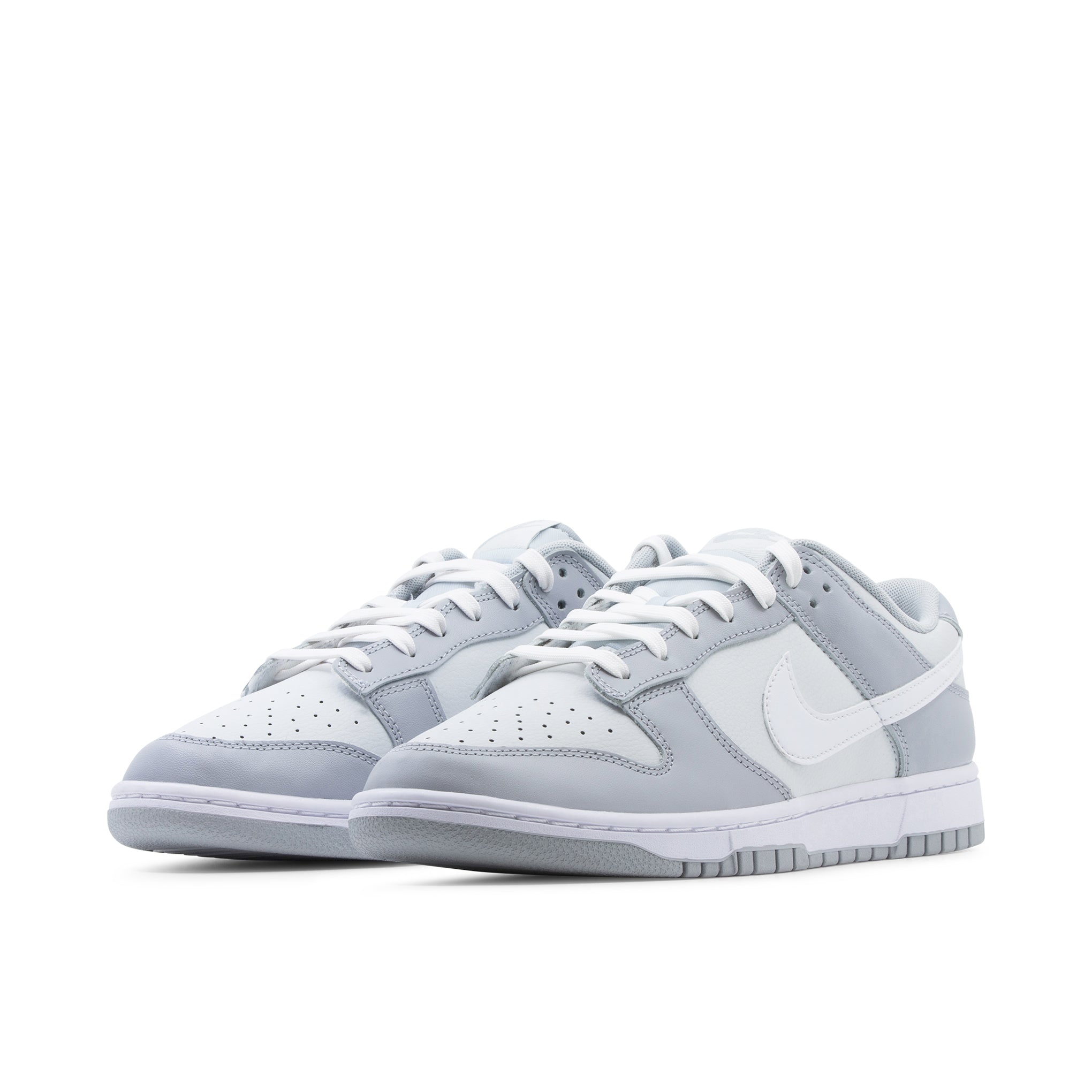 NIKE DUNK LOW TWO TONE GREY