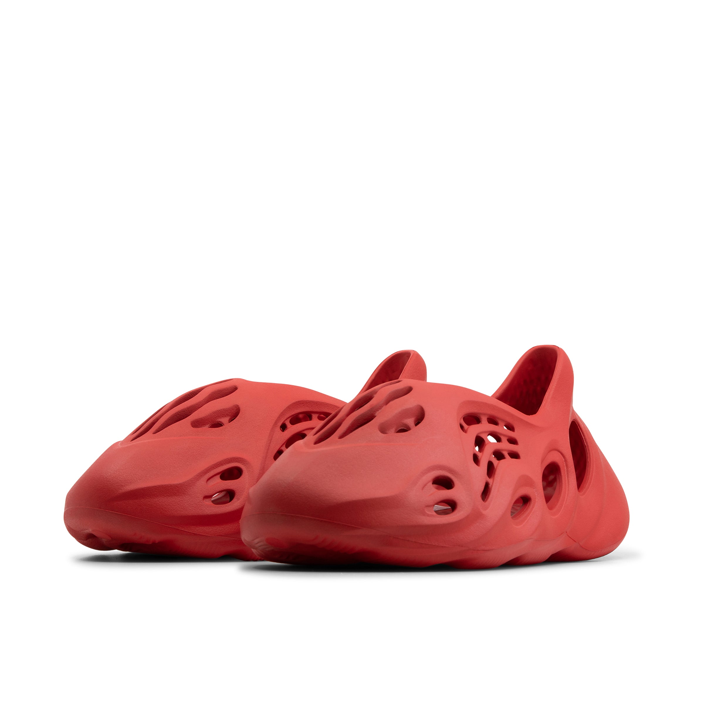 YEEZY FOAM RUNNER VERMILLION