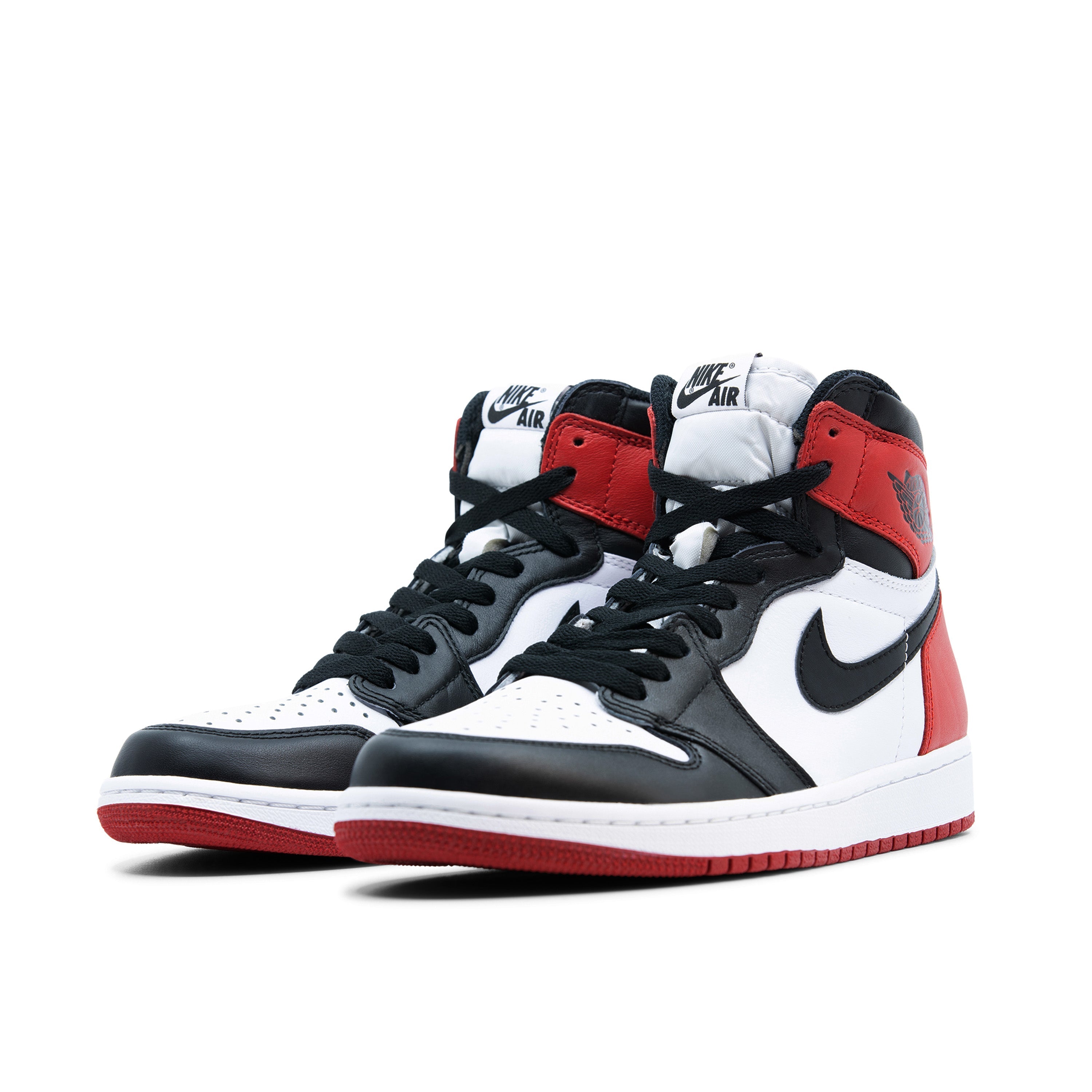 AIR JORDAN 1 HIGH BLACK TOE