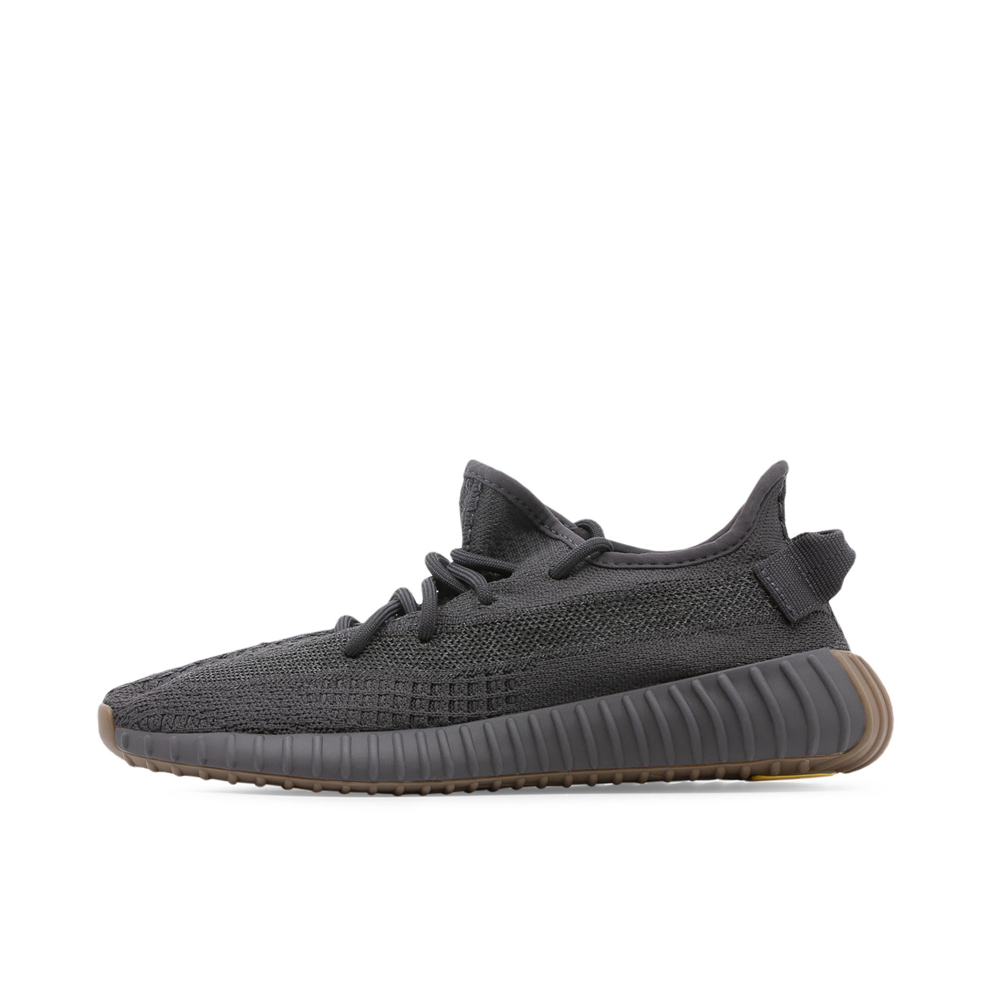 yeezys 350 v2 bred