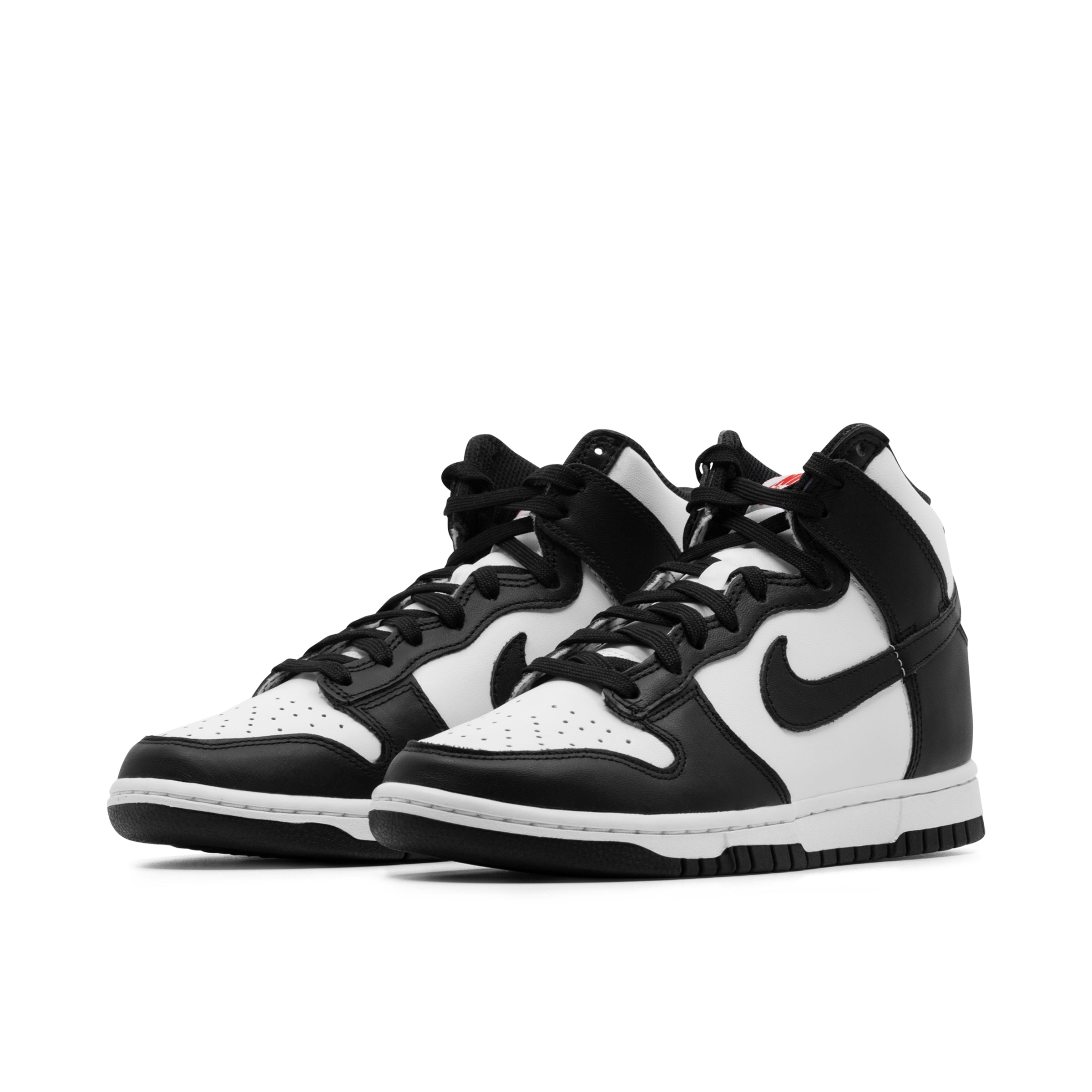 NIKE DUNK HIGH WMNS BLACK WHITE