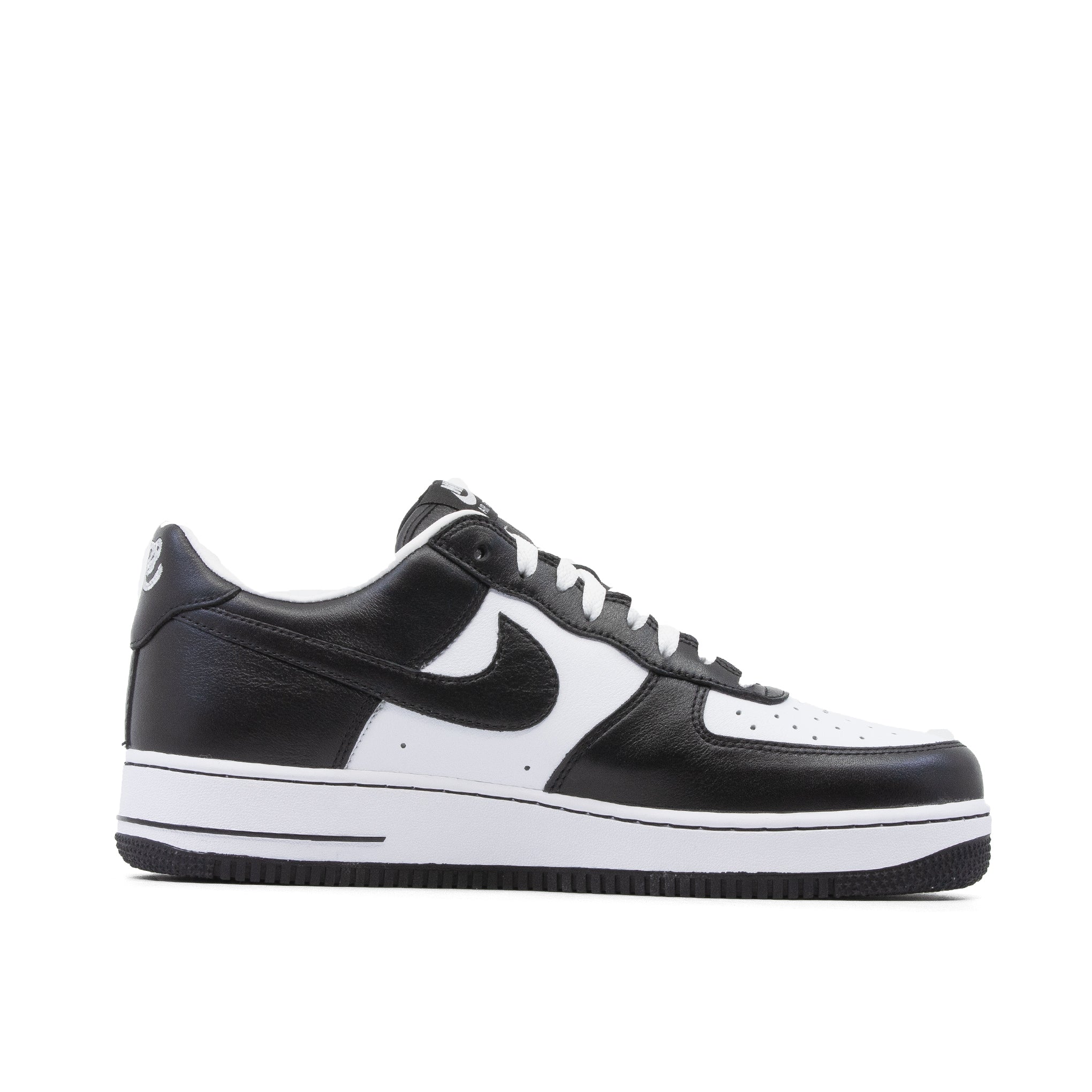 NIKE AIR FORCE 1 LOW TERROR SQUAD BLACKOUT