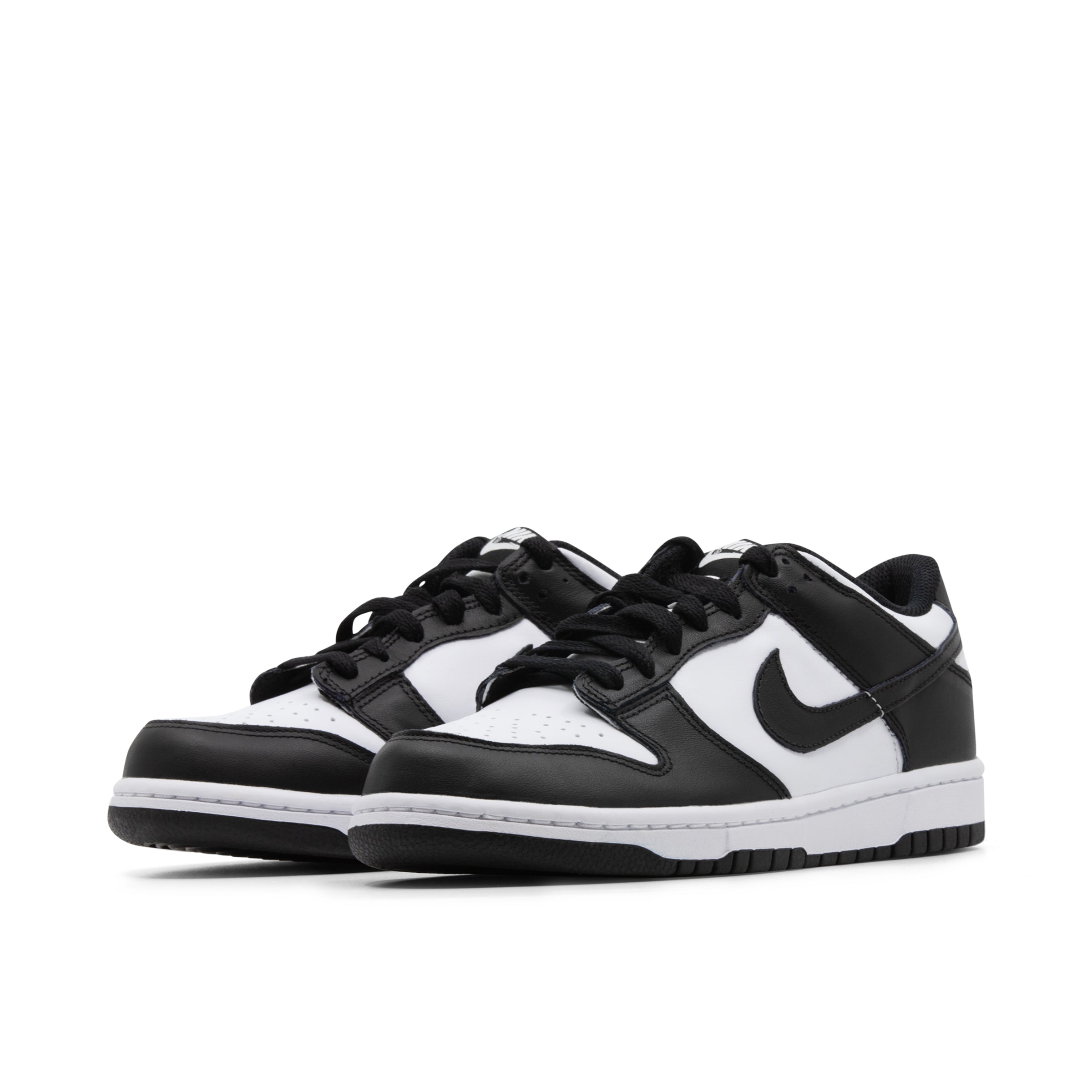 NIKE DUNK LOW GS BLACK WHITE