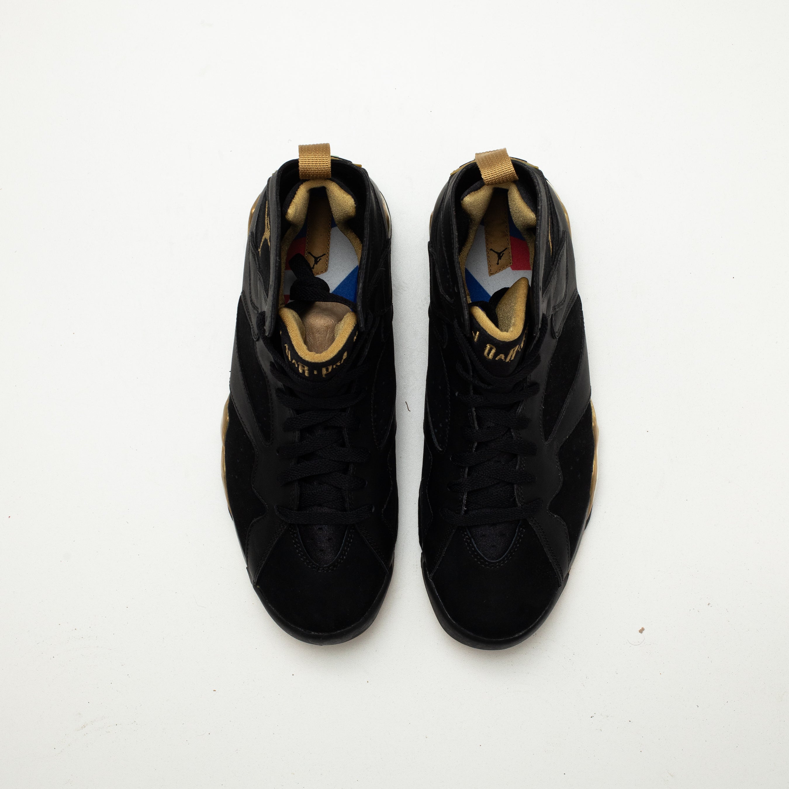 AIR JORDAN GOLDEN MOMENTS PACK [FLAWED - SIZE 9.5]