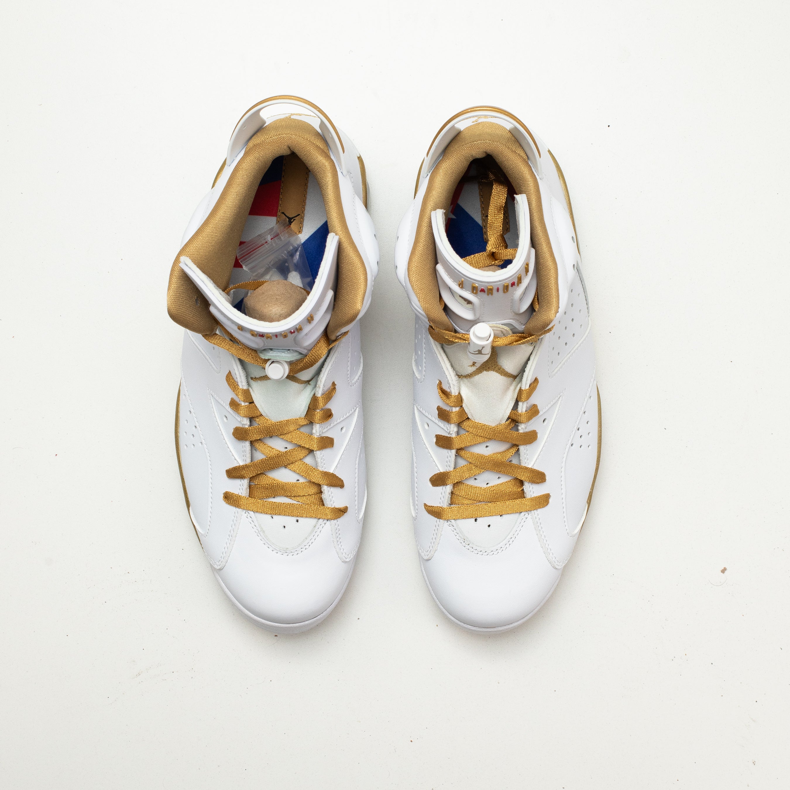 AIR JORDAN GOLDEN MOMENTS PACK [FLAWED - SIZE 9.5]