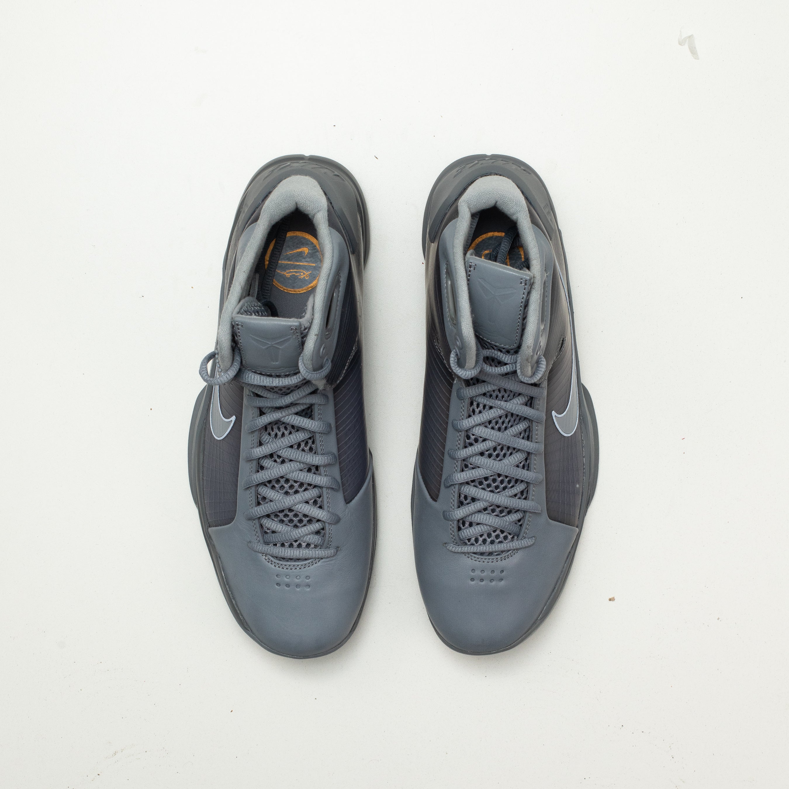 NIKE HYPERDUNK '08 FADE TO BLACK [FLAWED - SIZE 10]