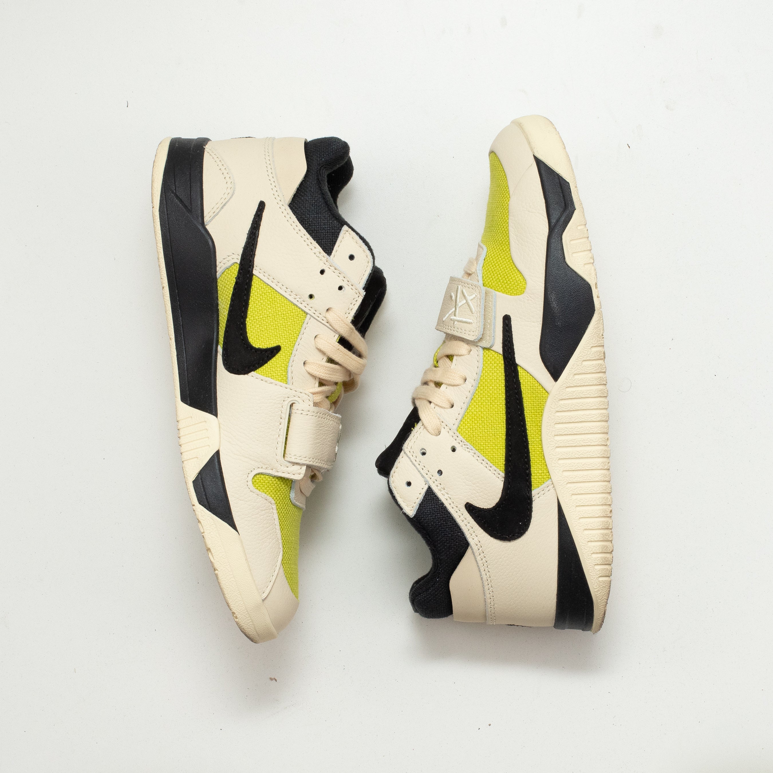 JORDAN JUMPMAN JACK TR BRIGHT CACTUS [USED - SIZE 9.5]