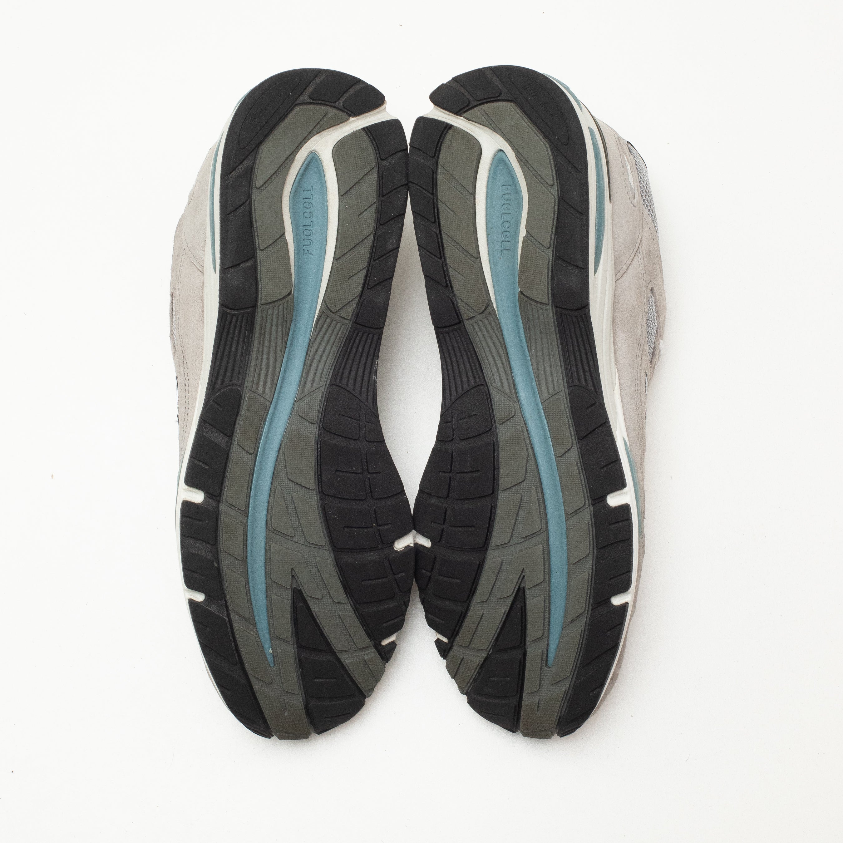 NEW BALANCE 991V2 MADE IN UK GREY [USED - SIZE 12]