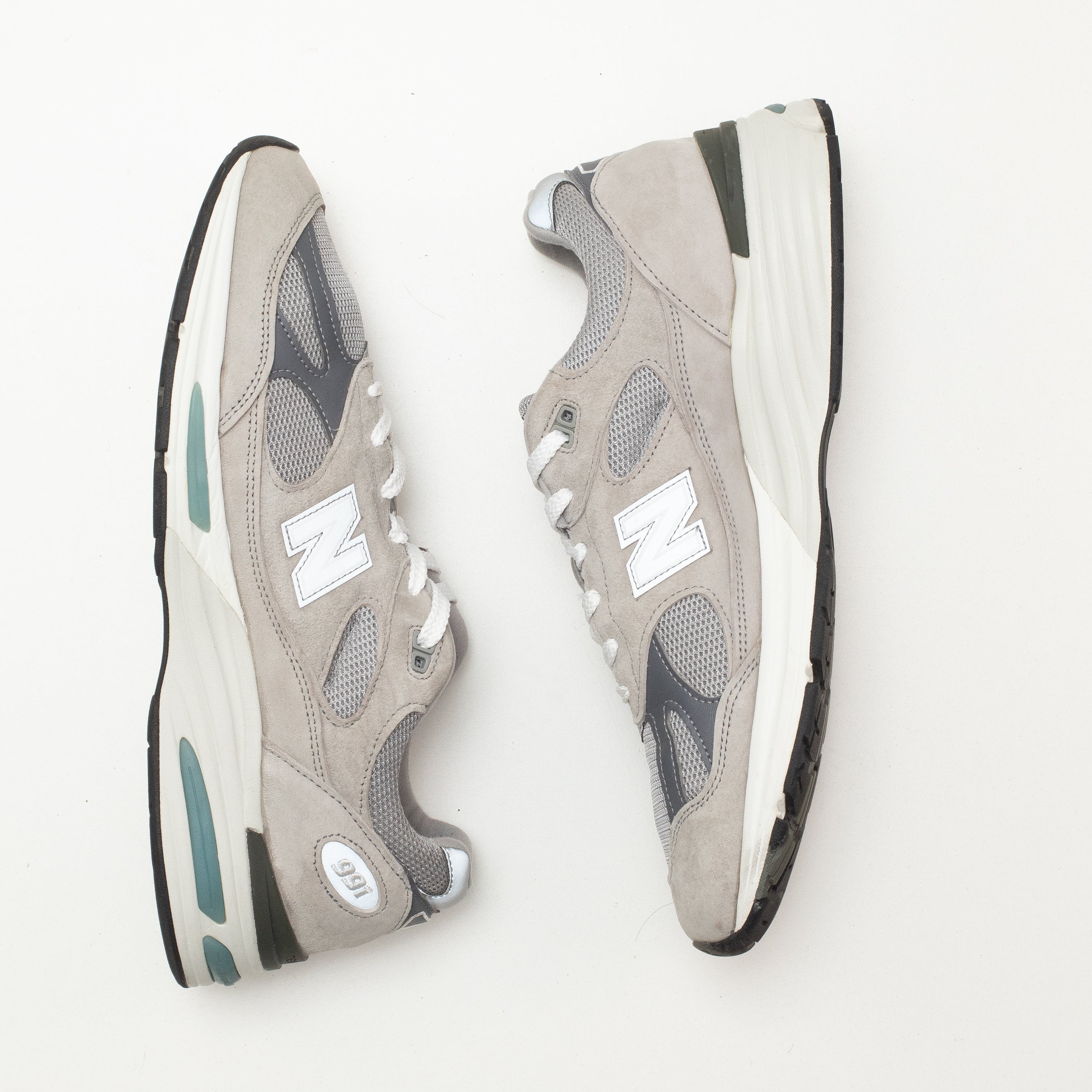 NEW BALANCE 991V2 MADE IN UK GREY [USED - SIZE 12]