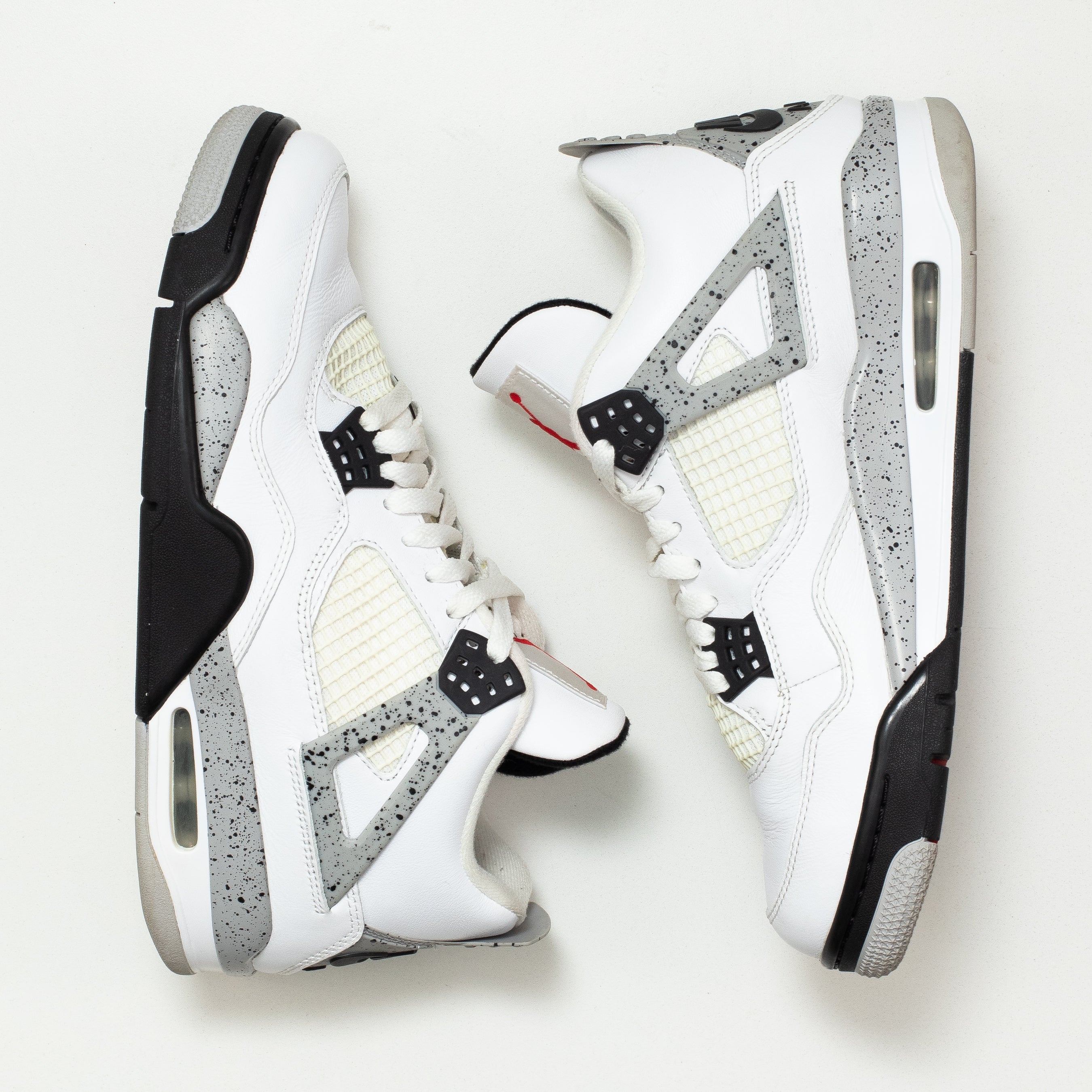 AIR JORDAN 4 WHITE CEMENT (2016) [USED - SIZE 10]