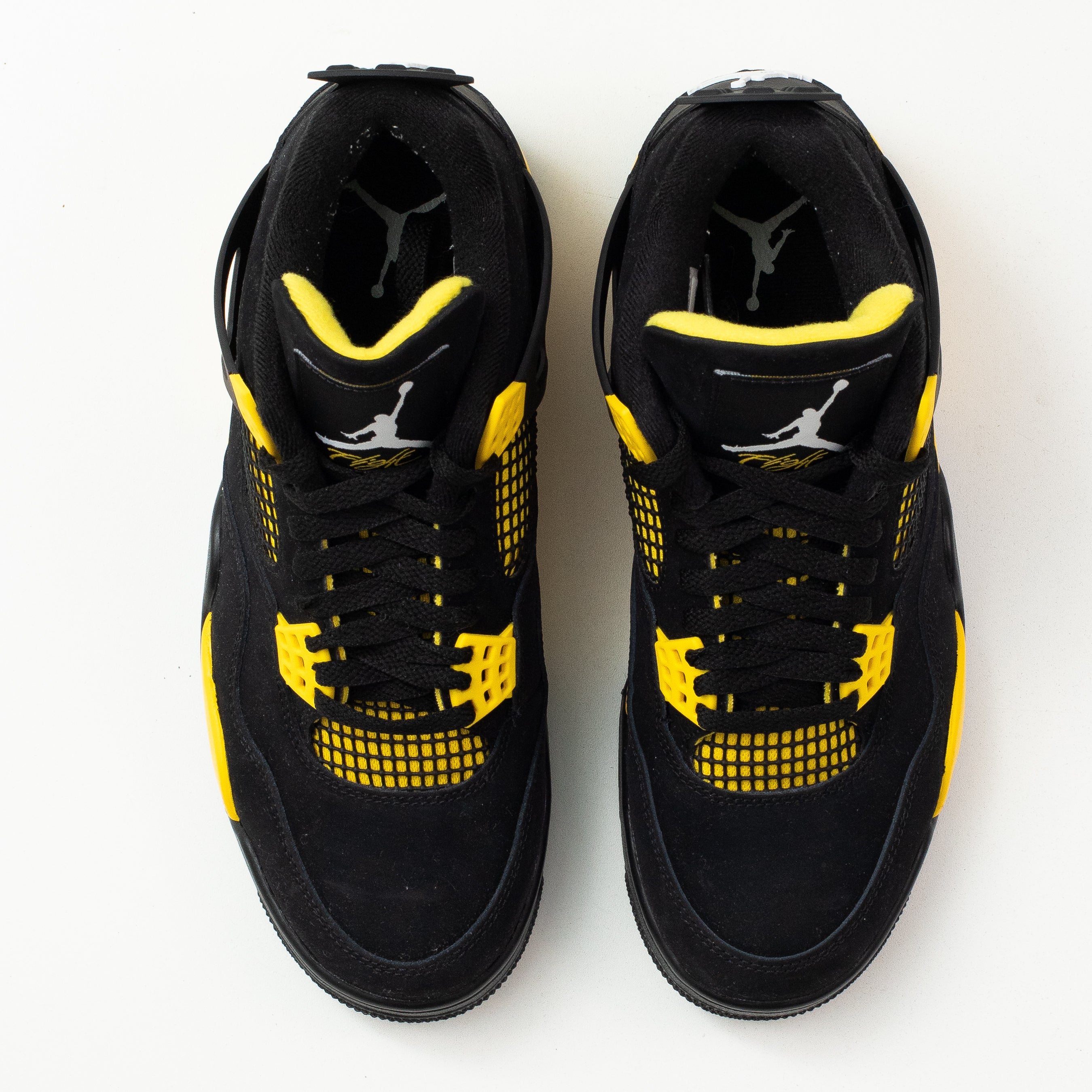 AIR JORDAN 4 THUNDER [USED - SIZE 8]