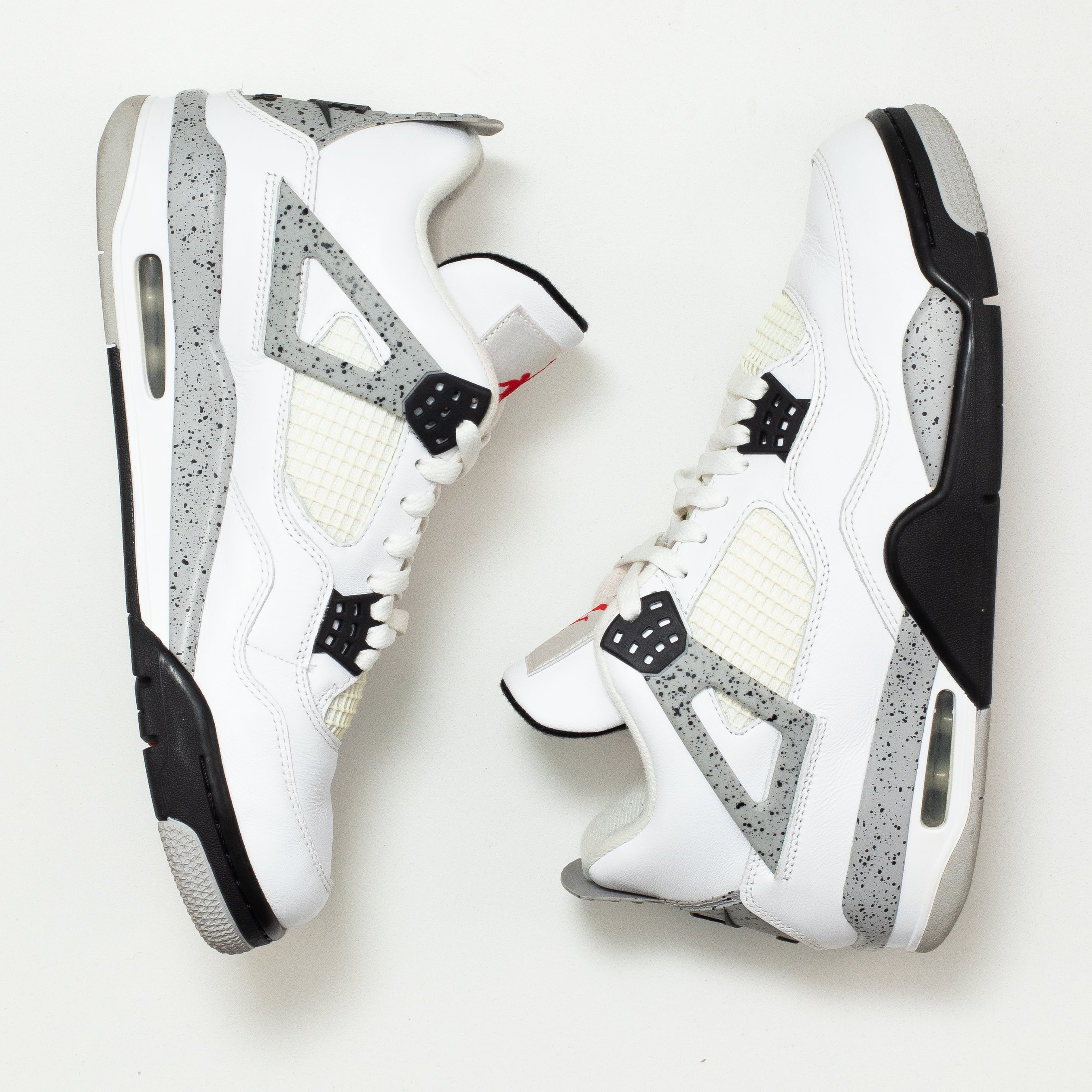 AIR JORDAN 4 WHITE CEMENT (2016) [USED - SIZE 10]