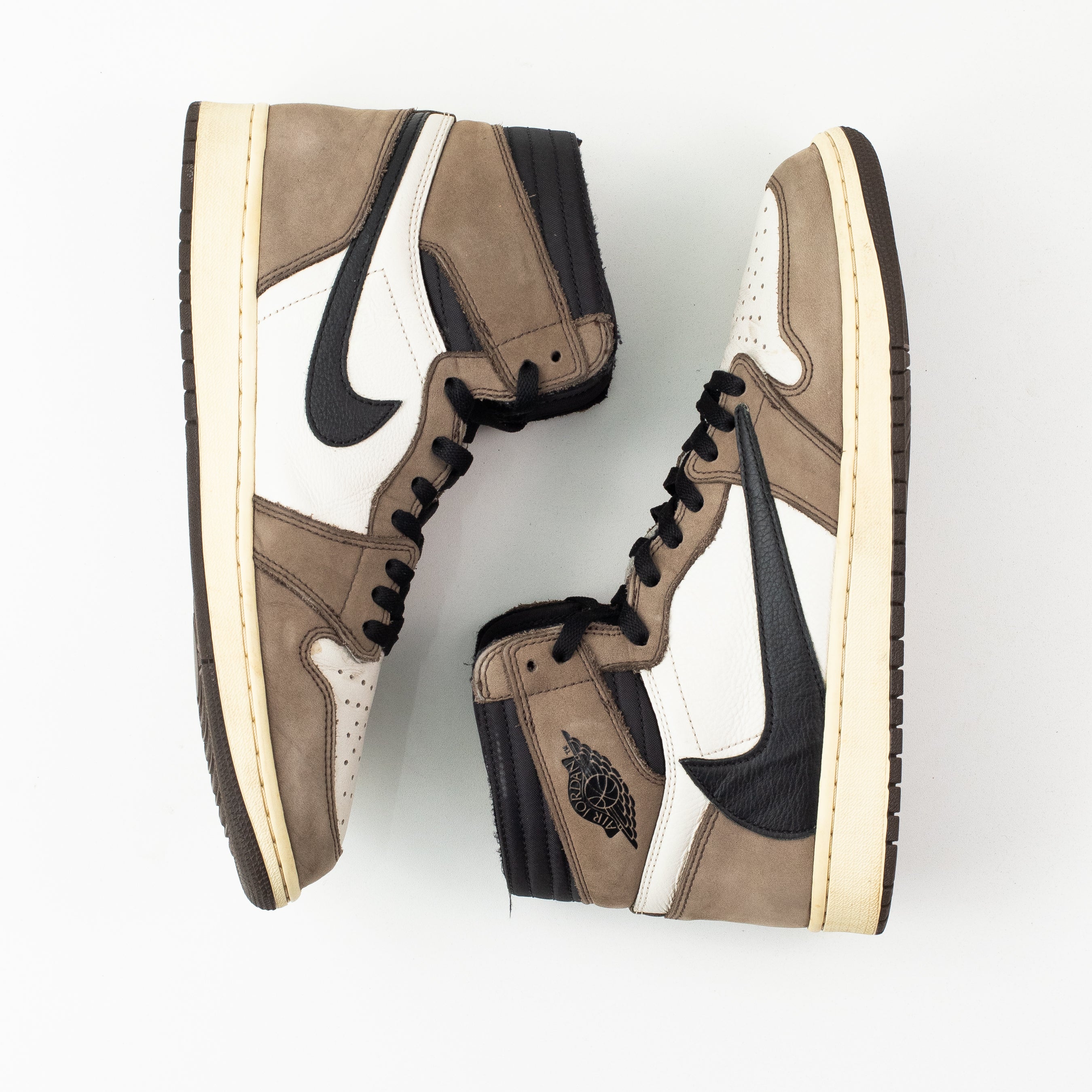AIR JORDAN 1 HIGH TRAVIS SCOTT MOCHA [USED - SIZE 12]