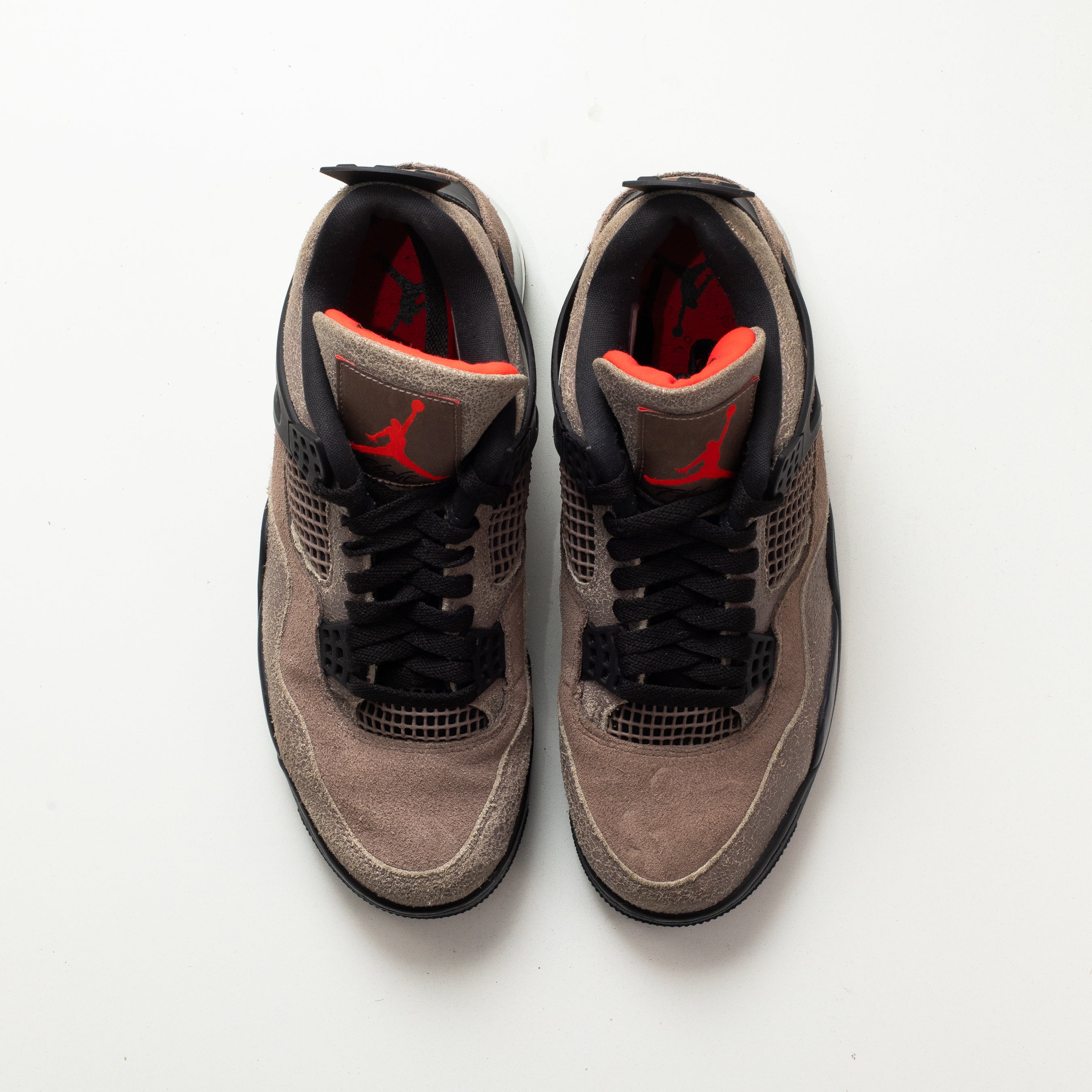 AIR JORDAN 4 TAUPE HAZE [USED - SIZE 8.5]