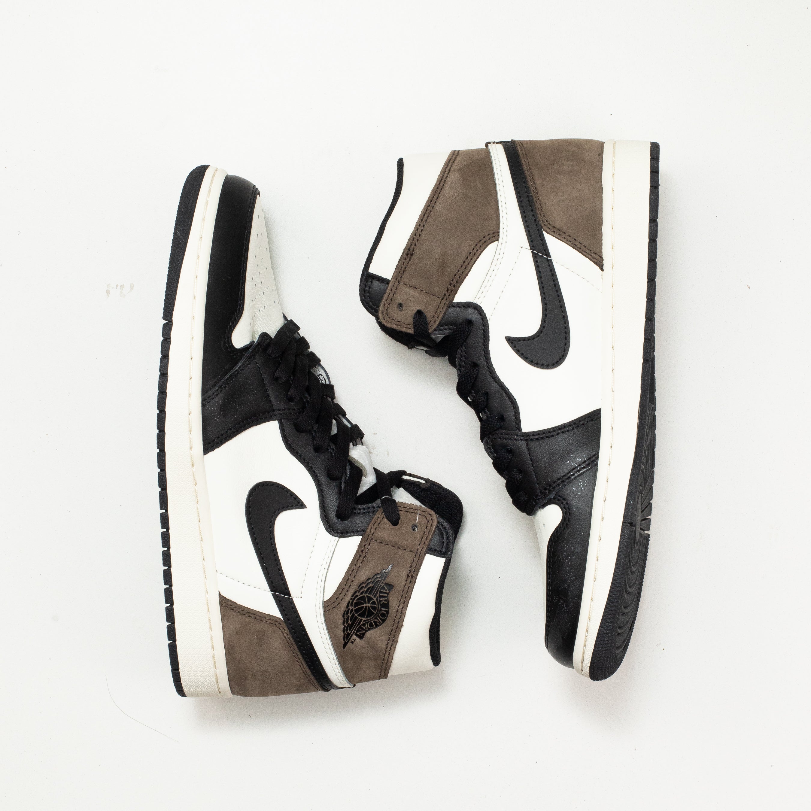 AIR JORDAN 1 HIGH MOCHA [USED - SIZE 9.5]
