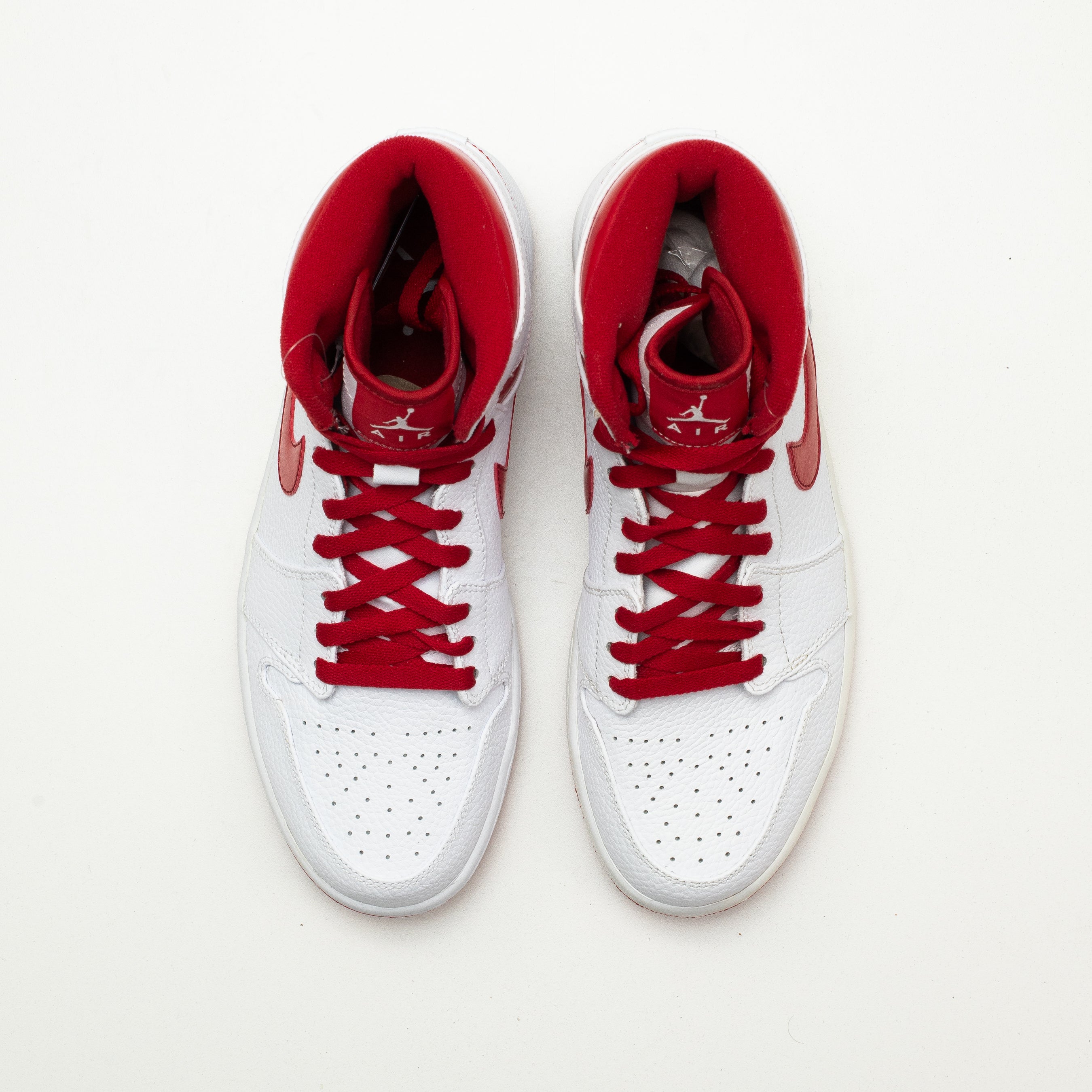 AIR JORDAN 1 DO THE RIGHT THING RED [FLAWED - SIZE 9]