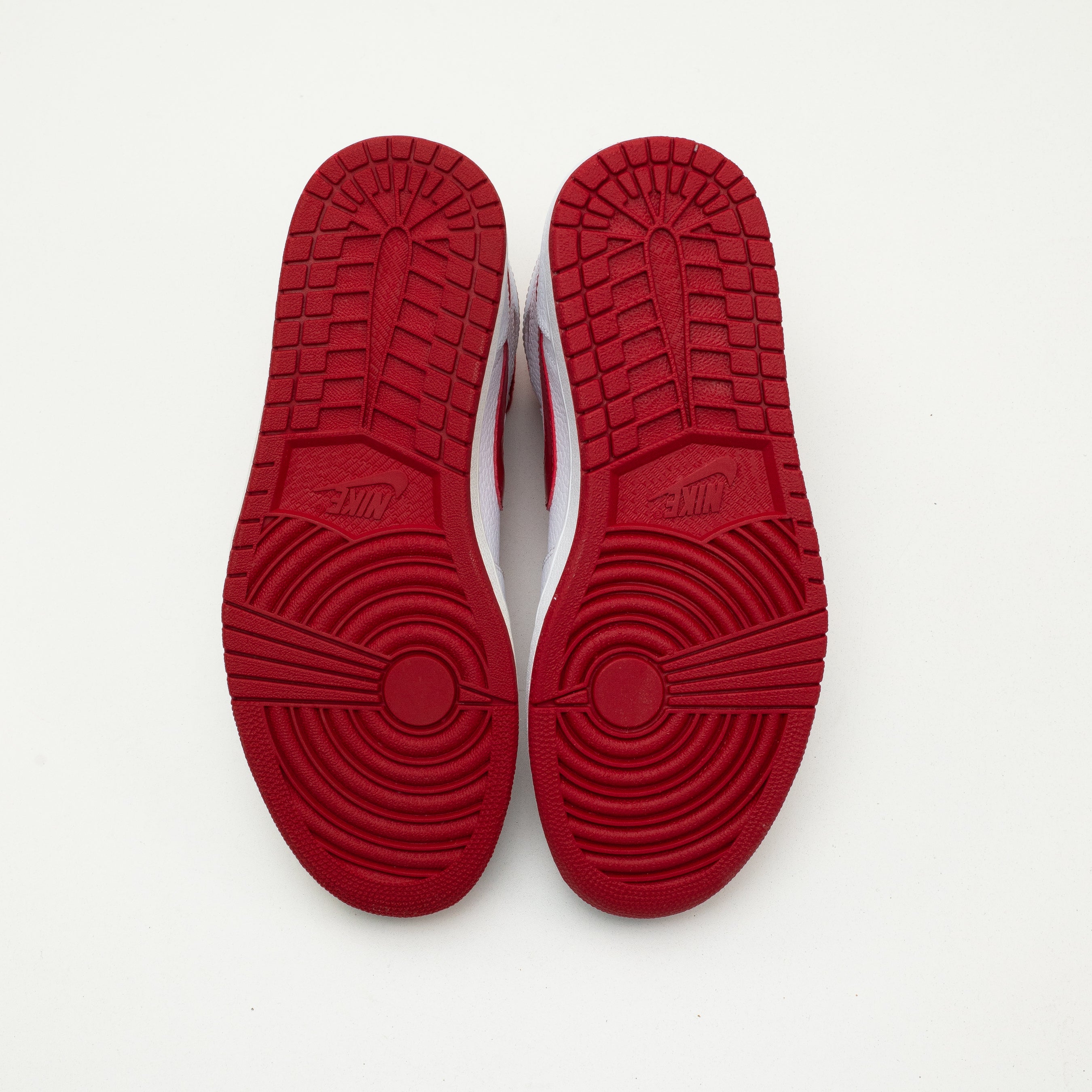 AIR JORDAN 1 DO THE RIGHT THING RED [FLAWED - SIZE 9]