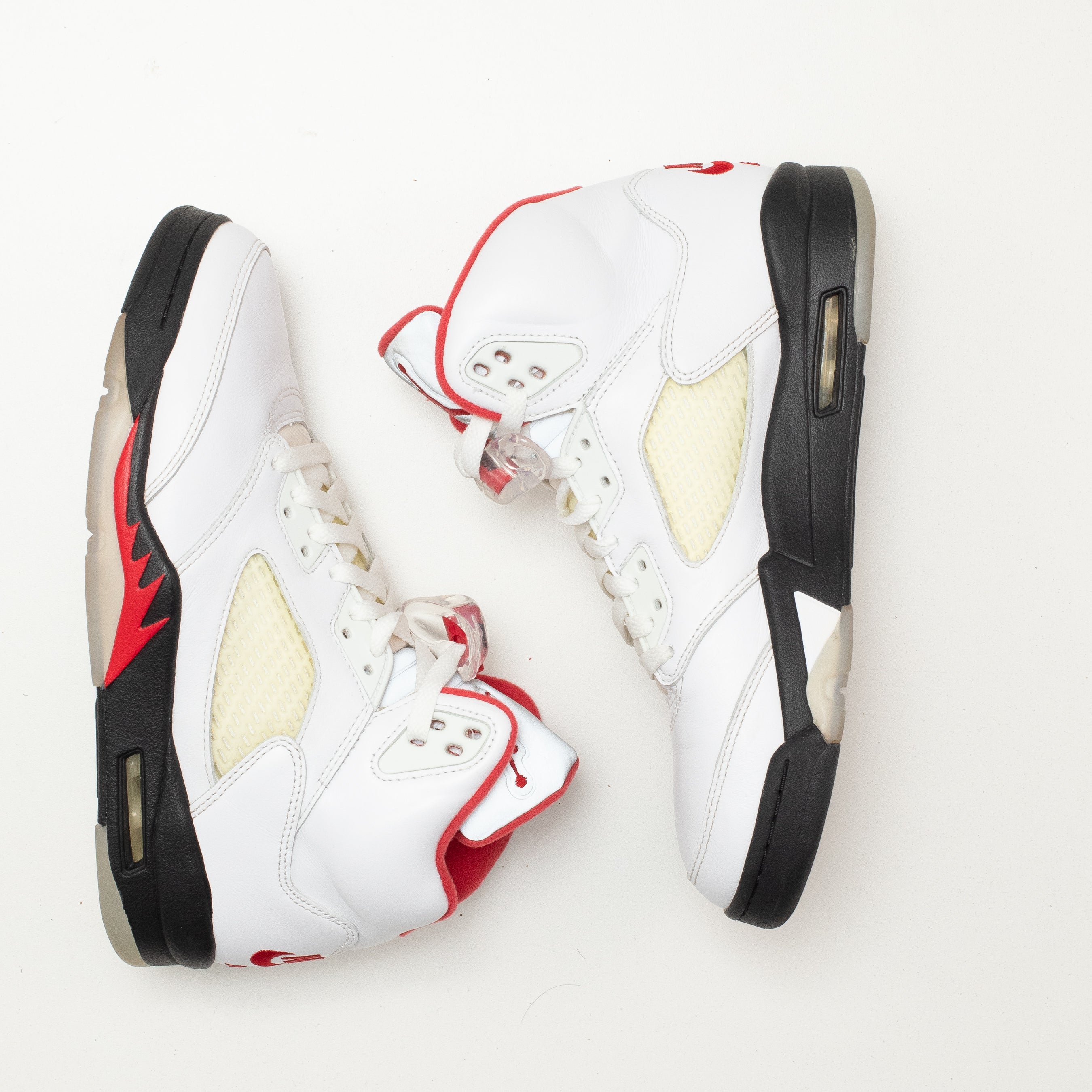 AIR JORDAN 5 FIRE RED [USED - SIZE 8]