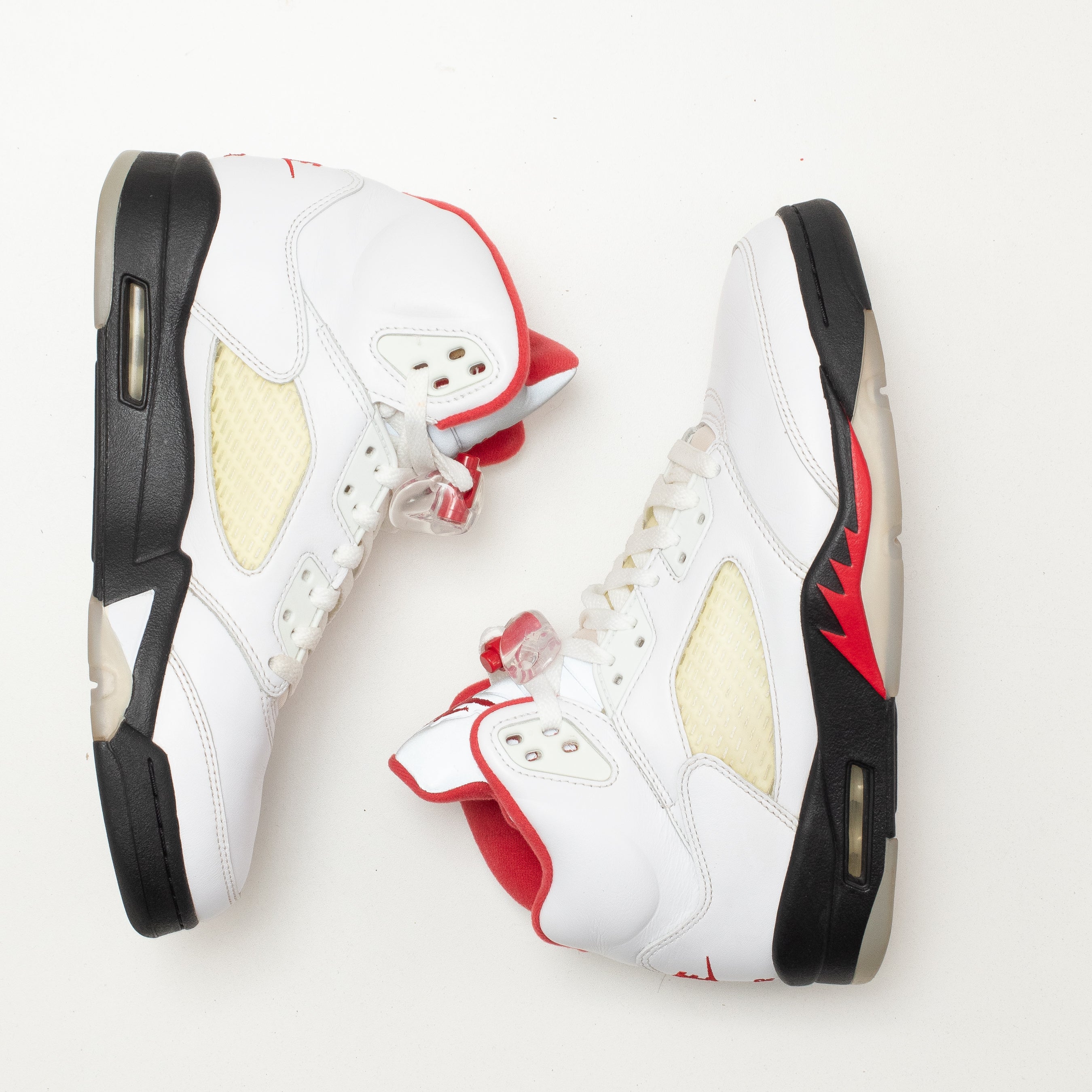 AIR JORDAN 5 FIRE RED [USED - SIZE 8]