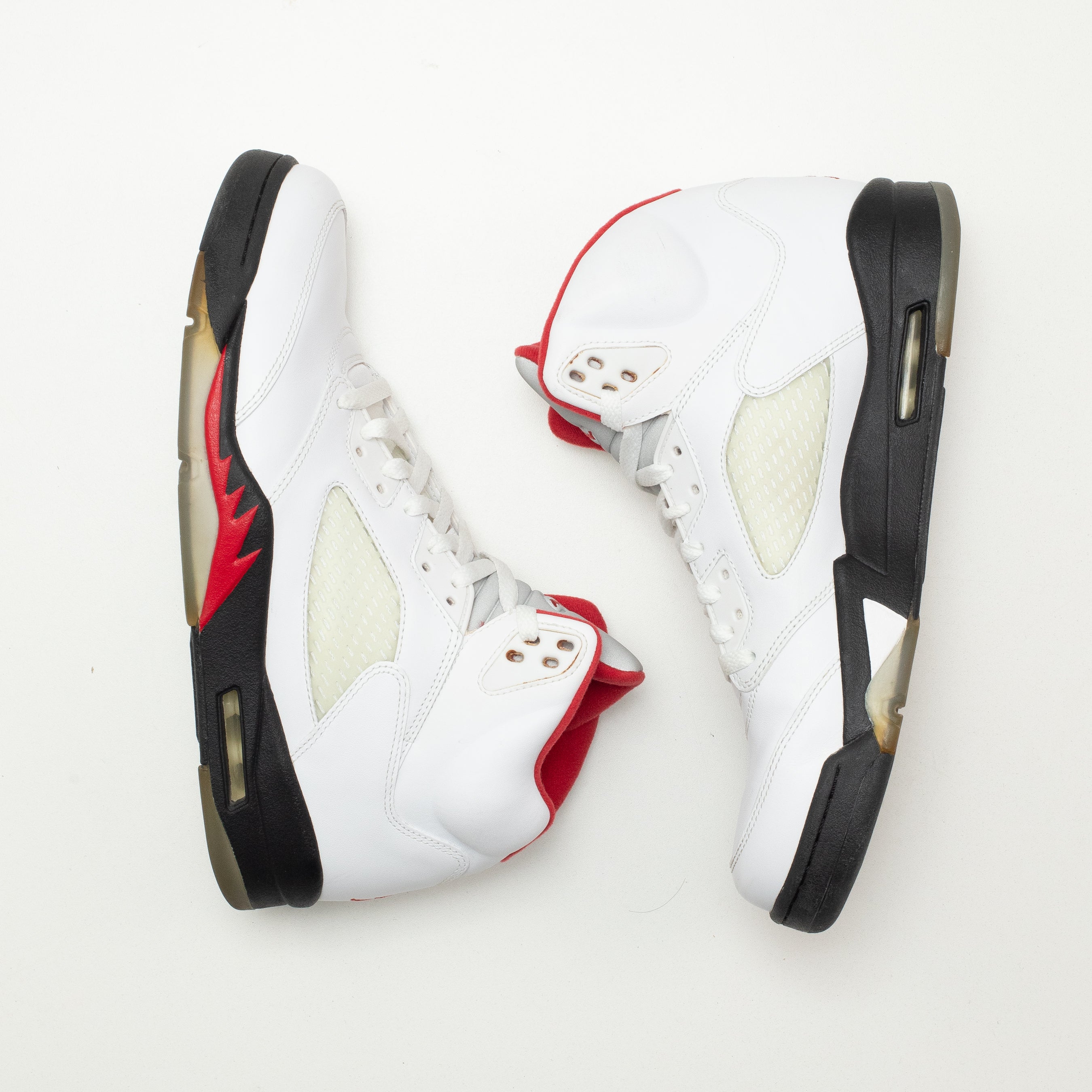 AIR JORDAN 5 FIRE RED (2013) [USED - SIZE 11]
