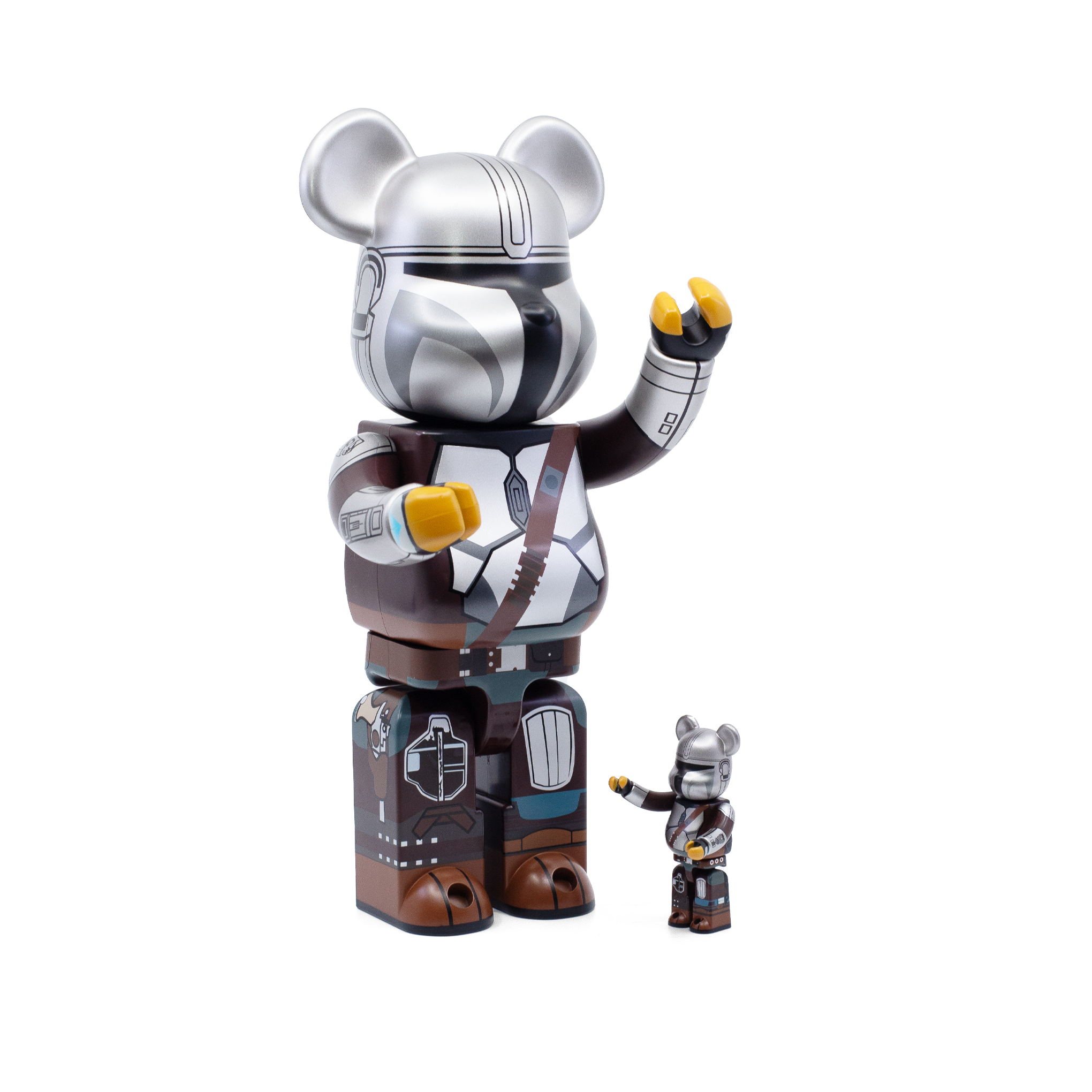 BEARBRICK STAR WARS THE MANDALORIAN BESKAR ARMOUR 100% & 400% SET