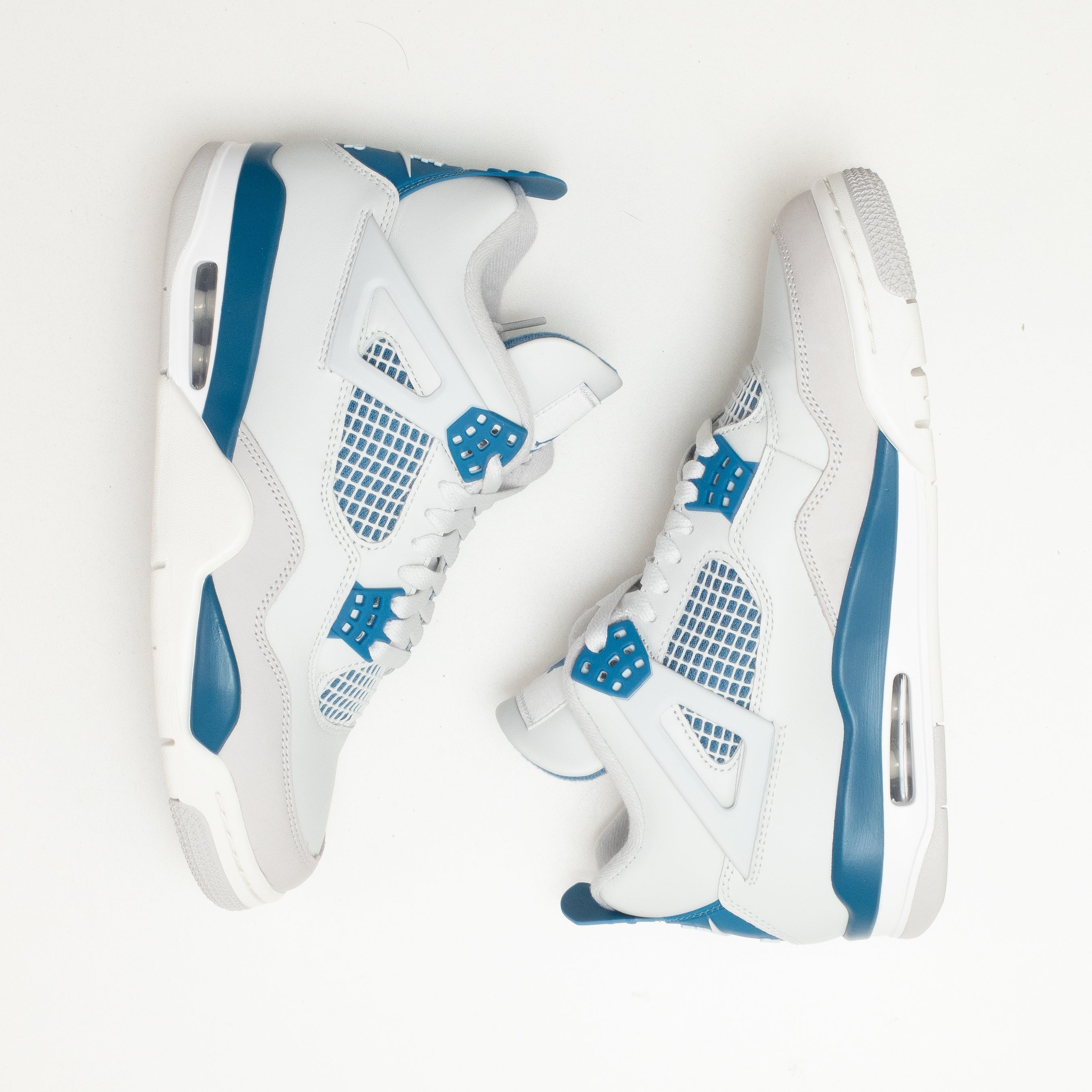AIR JORDAN 4 MILITARY BLUE [USED - SIZE 8]