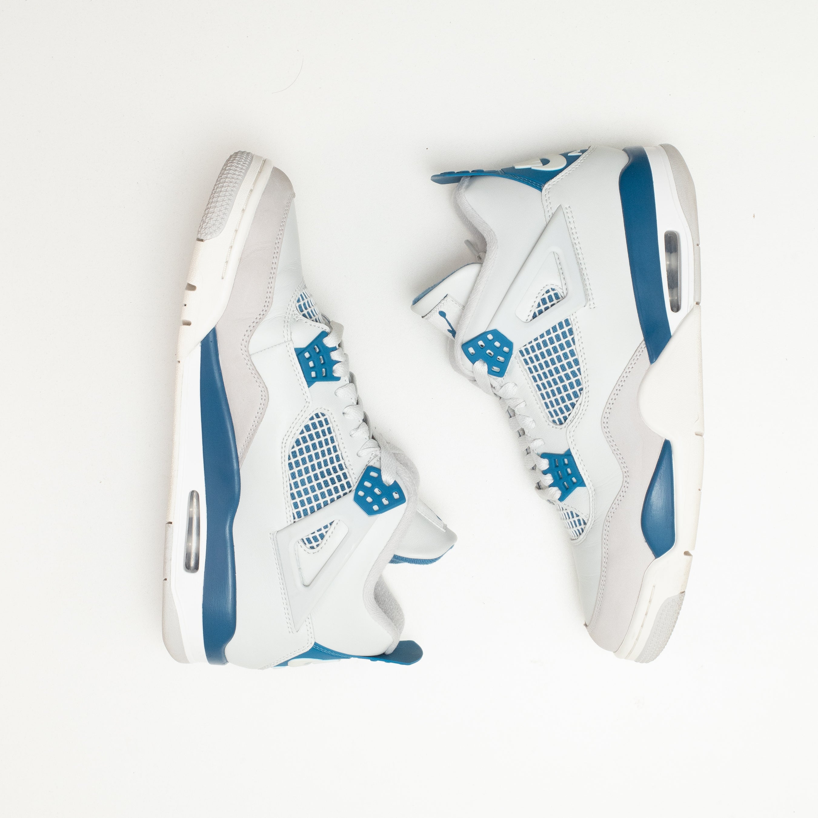 AIR JORDAN 4 MILITARY BLUE [USED - SIZE 9.5]