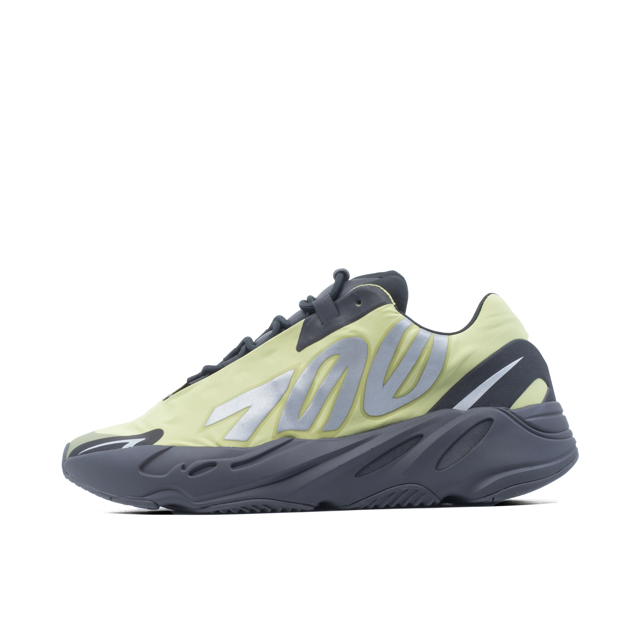 YEEZY BOOST 700 MNVN RESIN