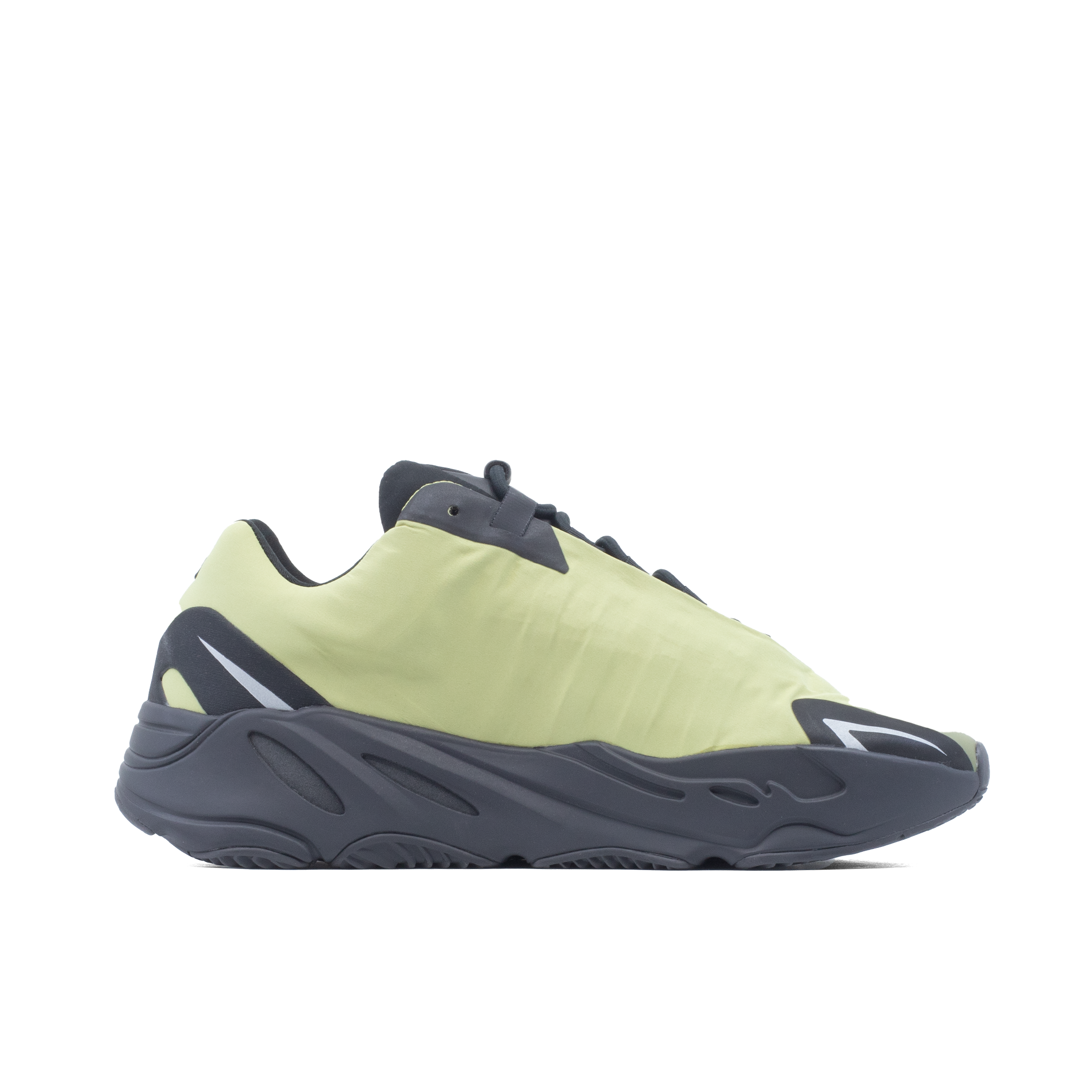 YEEZY BOOST 700 MNVN RESIN