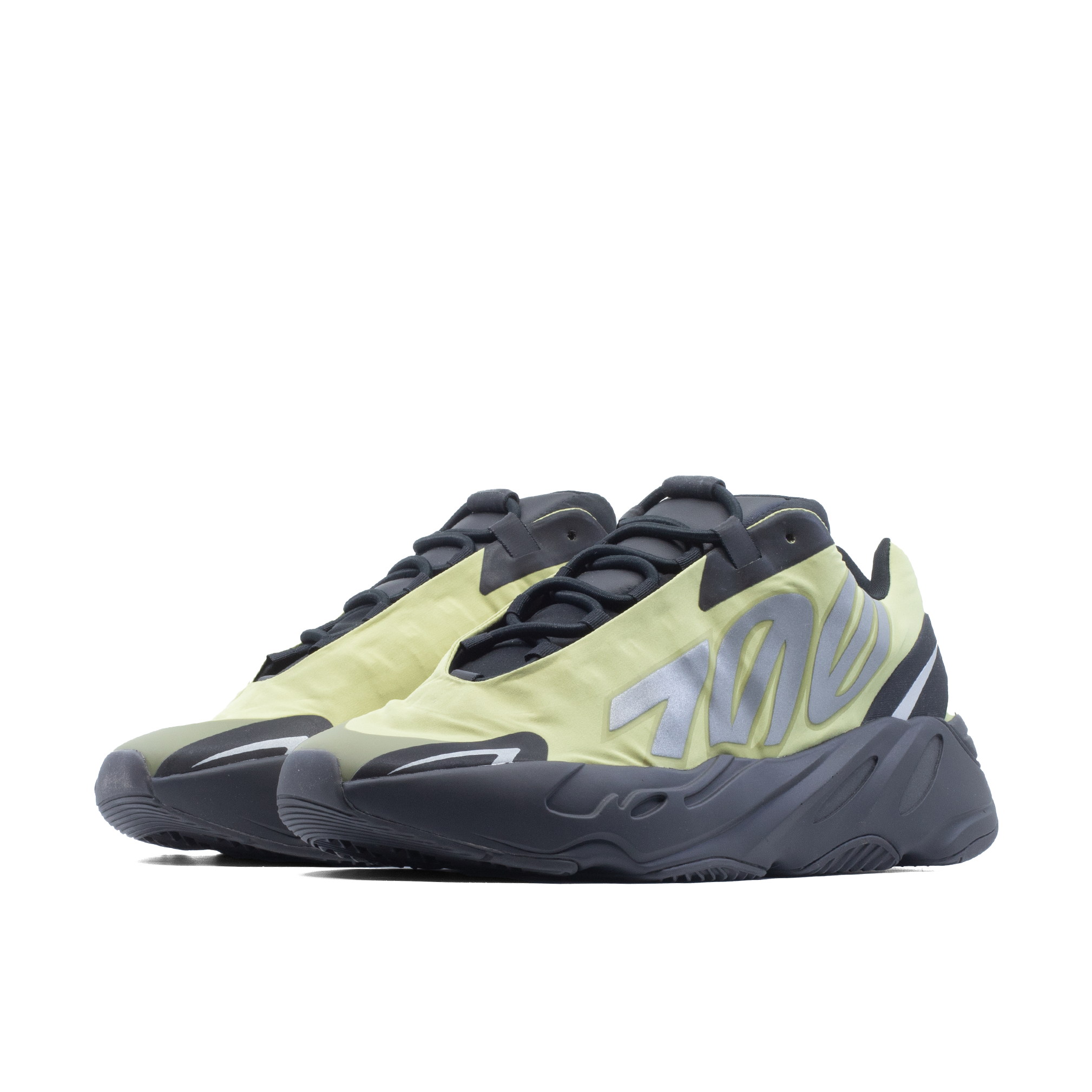 YEEZY BOOST 700 MNVN RESIN