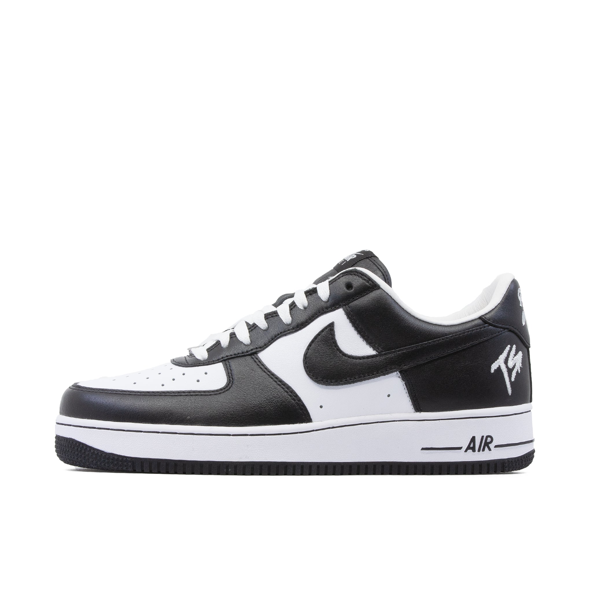 NIKE AIR FORCE 1 LOW TERROR SQUAD BLACKOUT