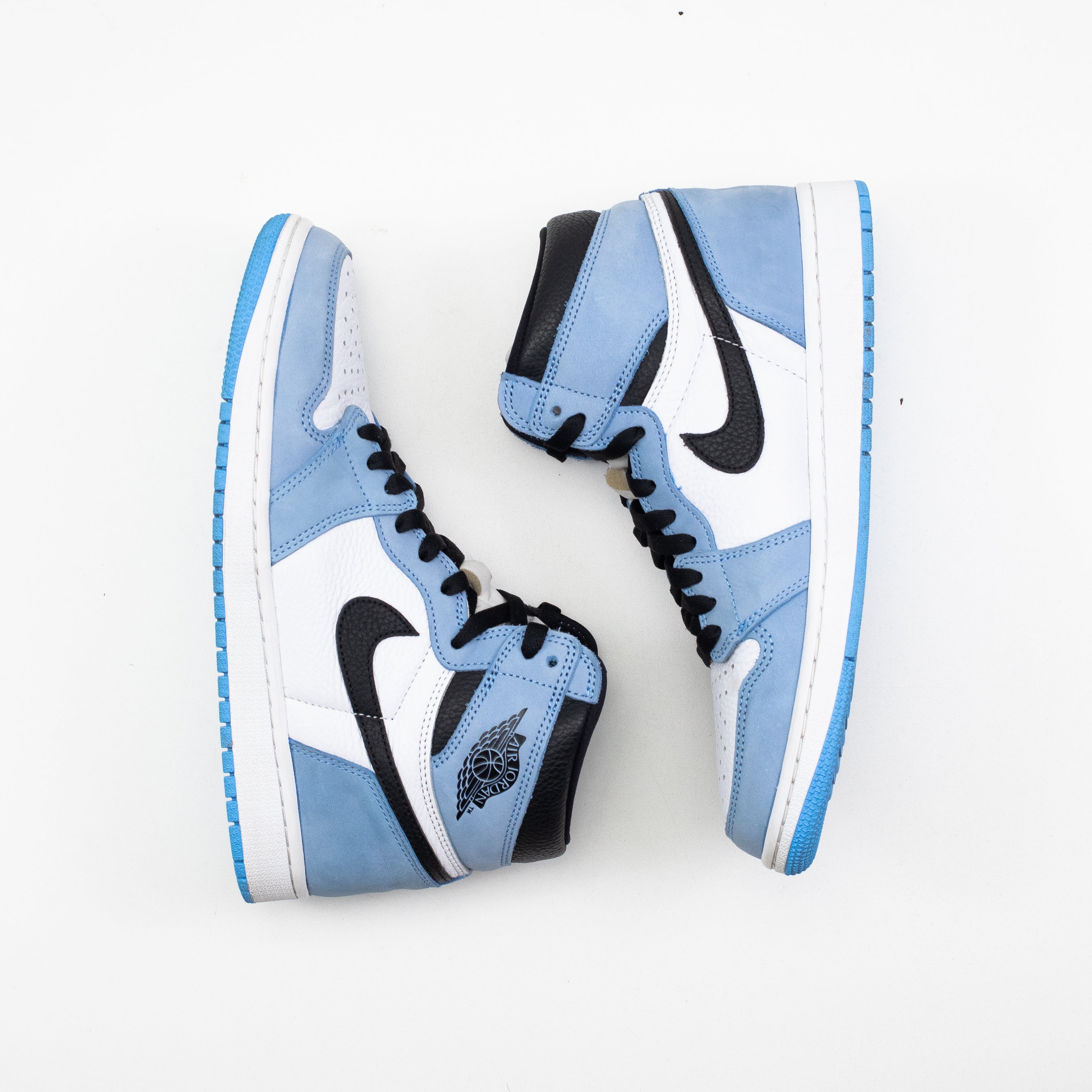 AIR JORDAN 1 HIGH UNIVERSITY BLUE [USED - SIZE 9.5]