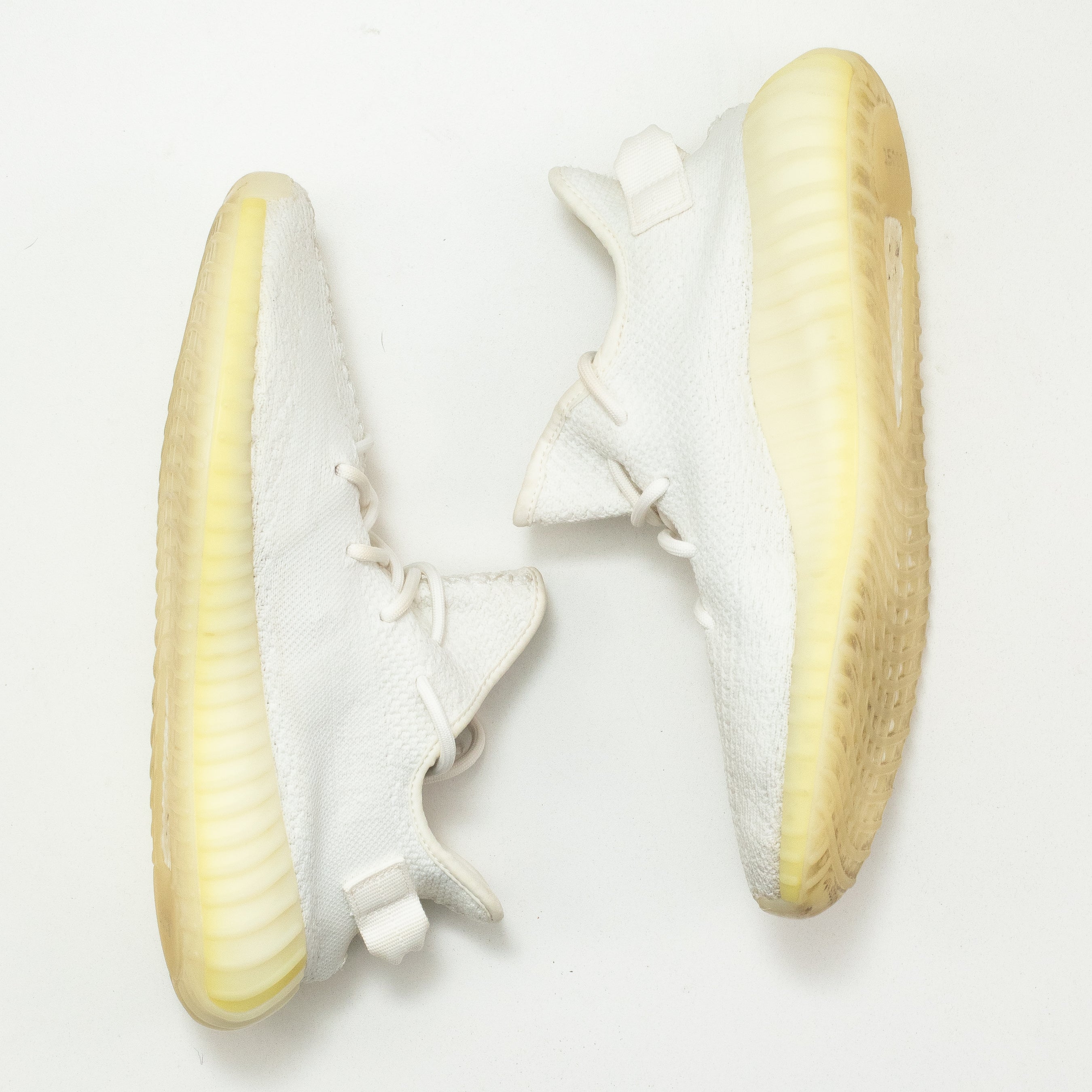 YEEZY BOOST 350 V2 CREAM [USED - SIZE 9.5]