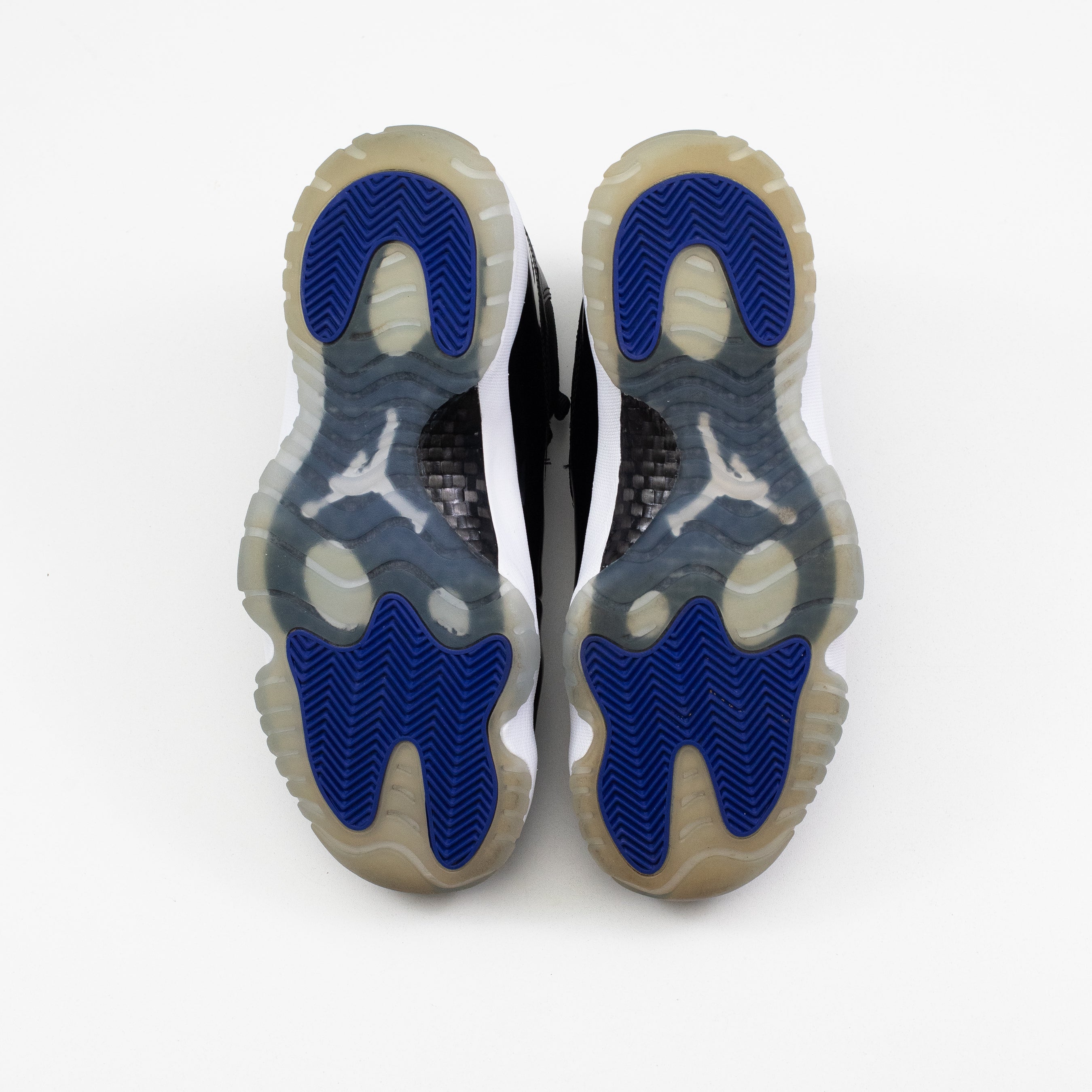 AIR JORDAN 11 SPACE JAM [USED - SIZE 8.5]