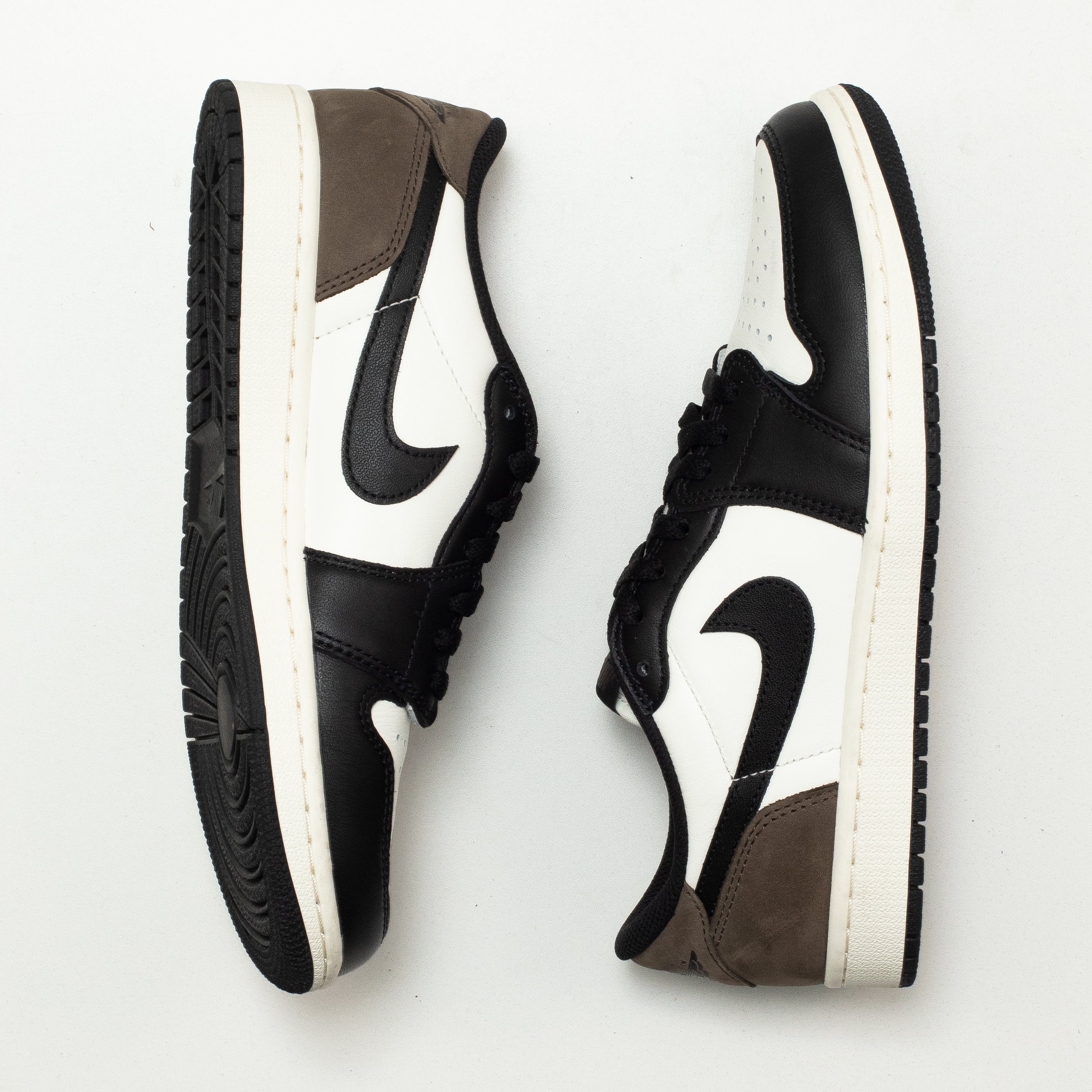 AIR JORDAN LOW MOCHA [USED - SIZE 8]