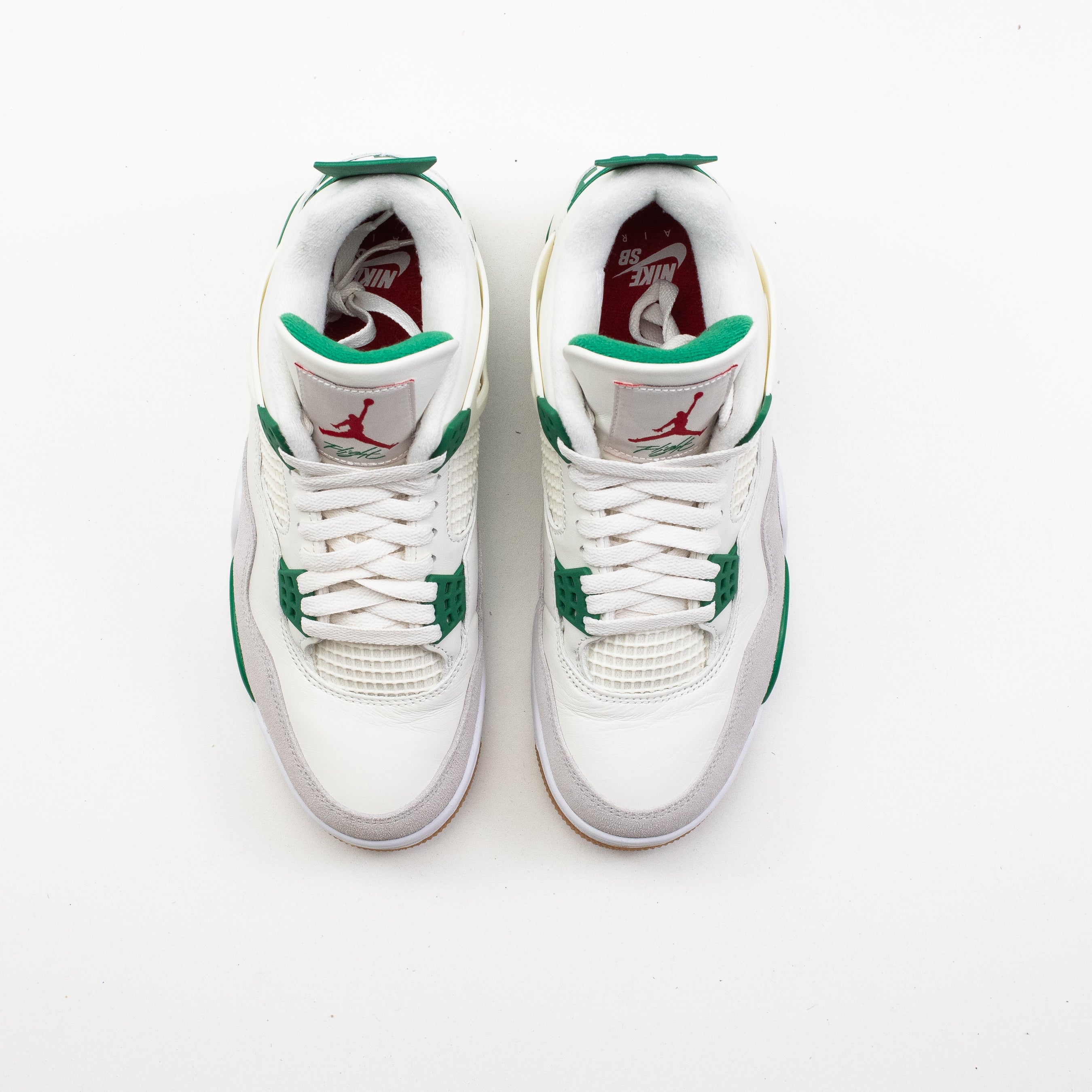 AIR JORDAN 4 SB PINE GREEN [USED - SIZE 8]