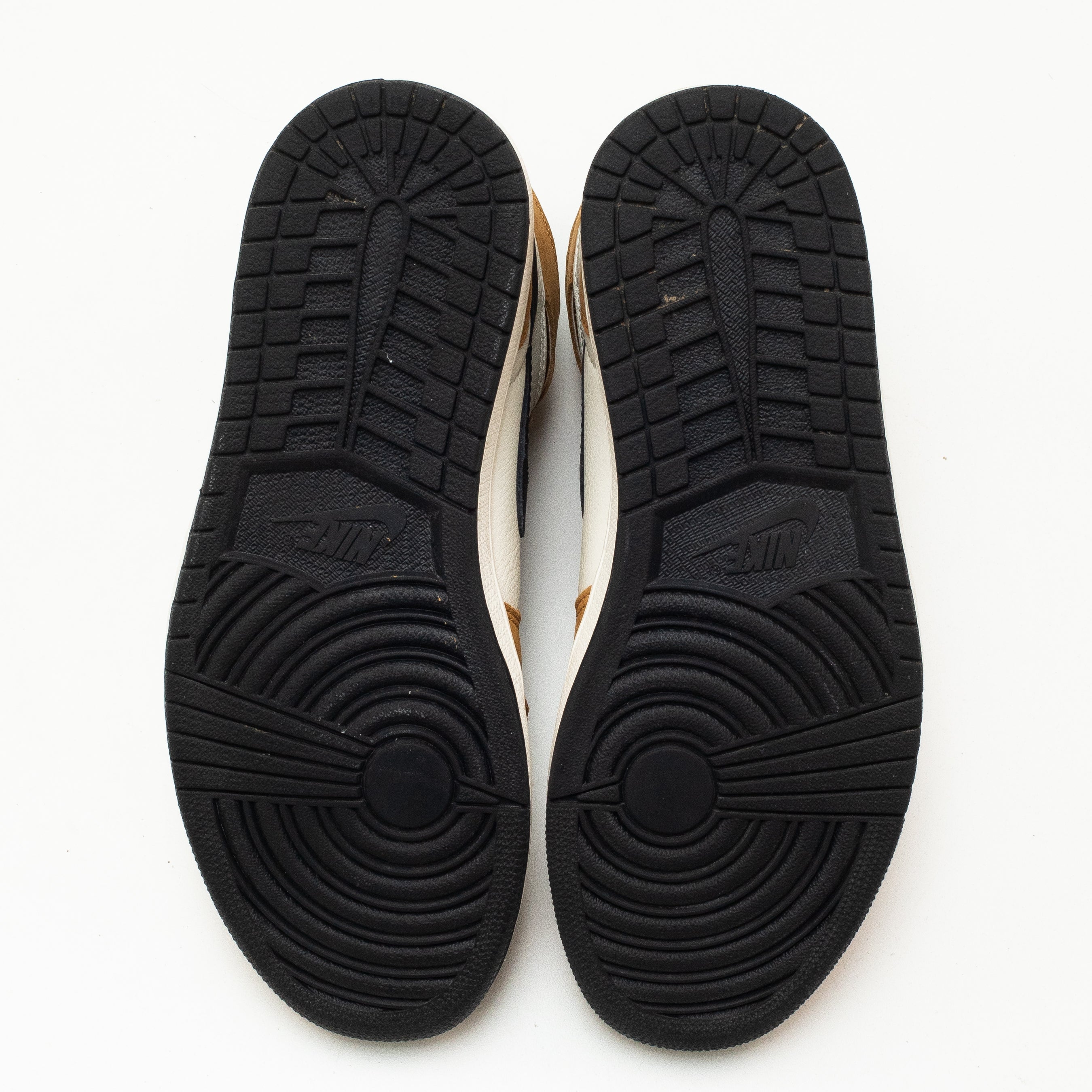 AIR JORDAN 1 HIGH ROOKIE OF THE YEAR [USED - SIZE 10]