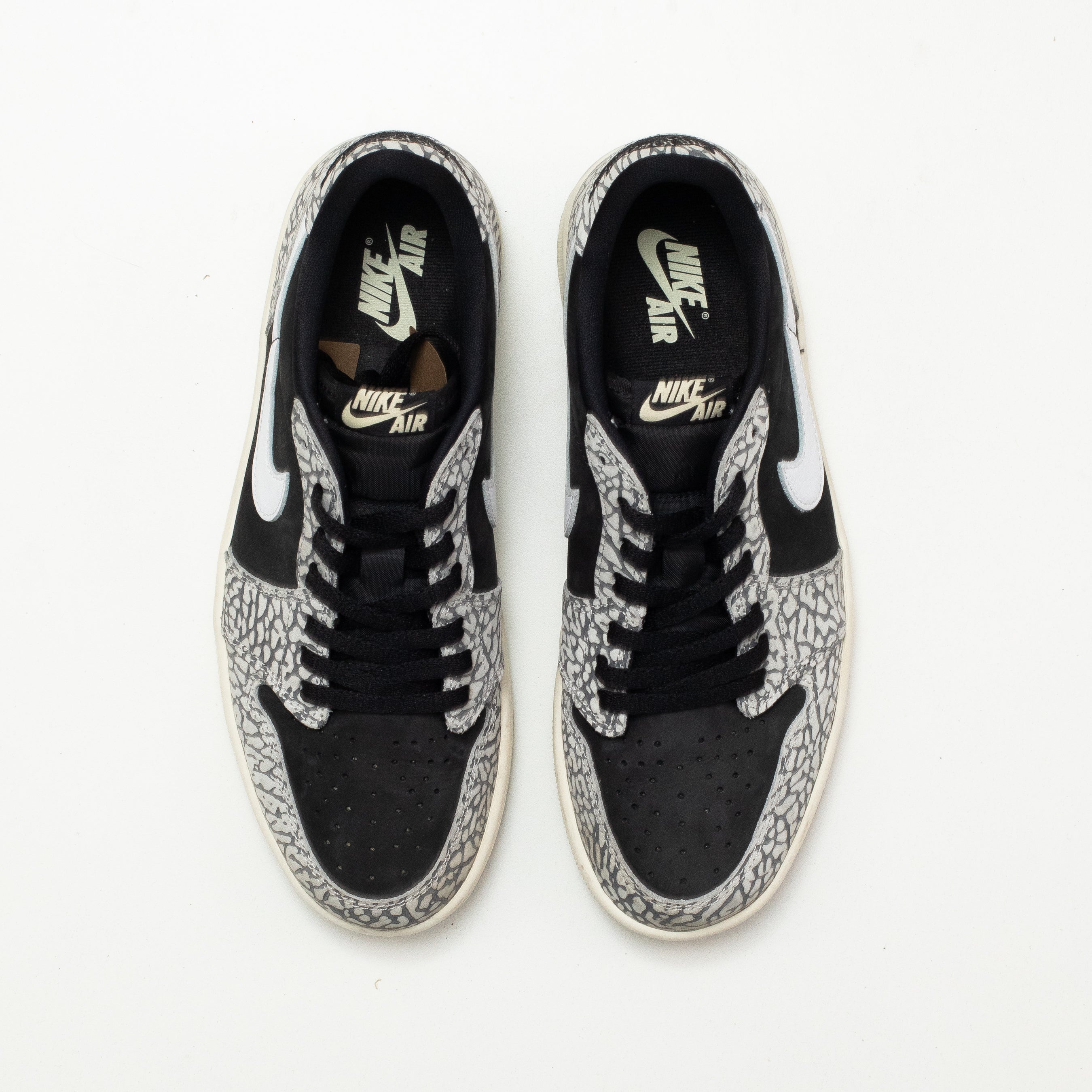 AIR JORDAN 1 LOW BLACK CEMENT [USED - SIZE 9]