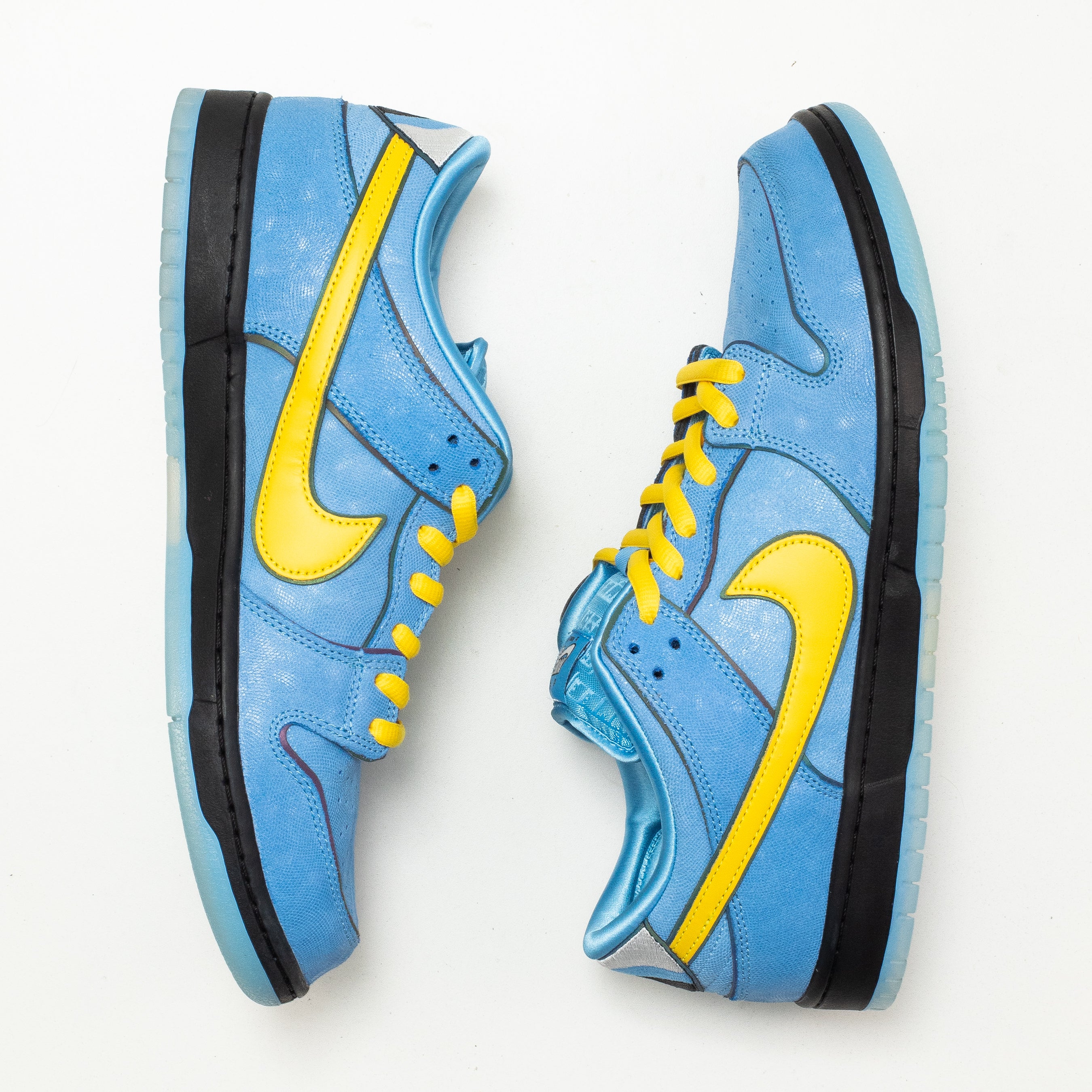 NIKE SB DUNK LOW THE POWERPUFF GIRLS BUBBLES [USED - SIZE 12]