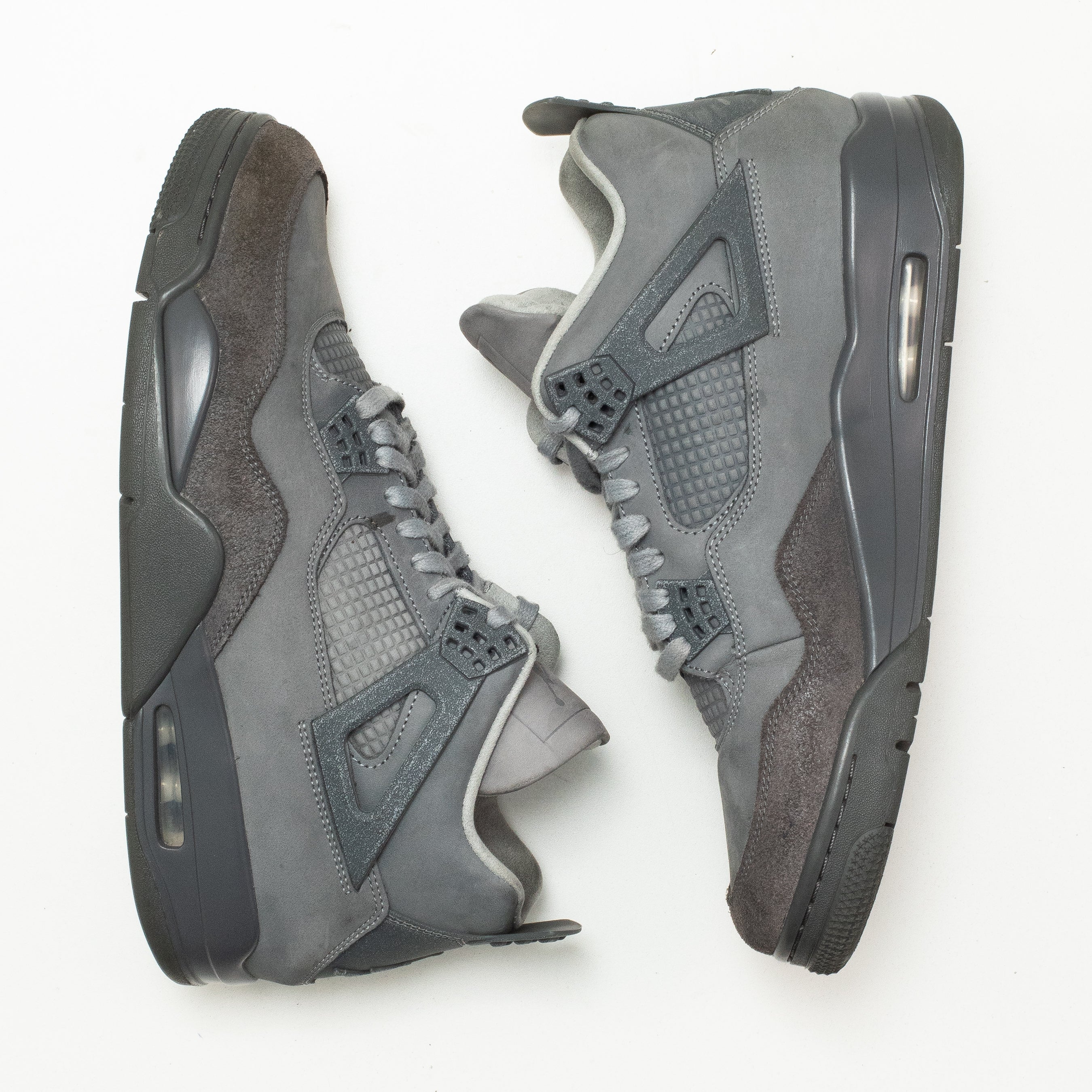 AIR JORDAN 4 WET CEMENT [USED - SIZE 10.5]