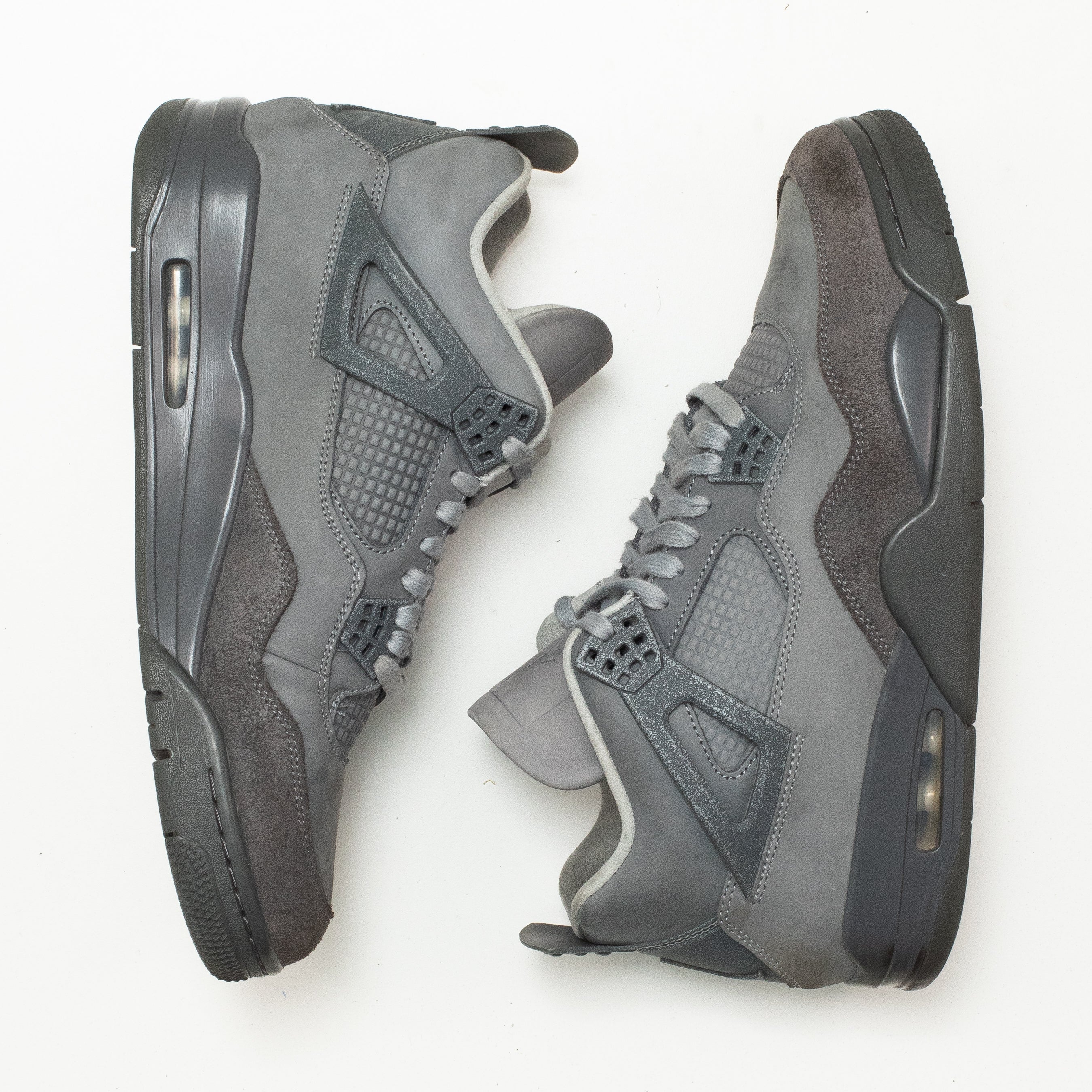 AIR JORDAN 4 WET CEMENT [USED - SIZE 10.5]