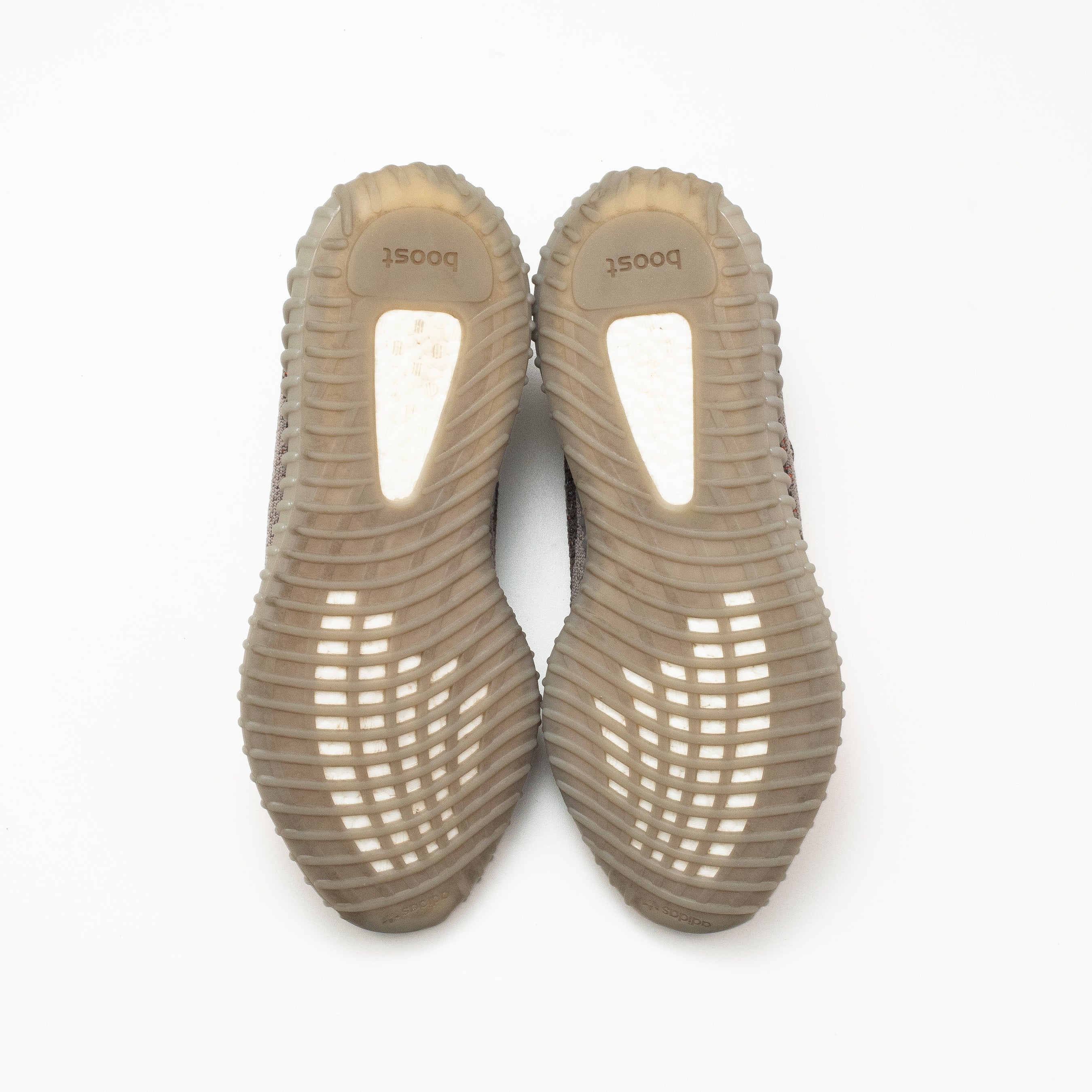 YEEZY BOOST 350 V2 BELUGA REFLECTIVE [USED - SIZE 12]