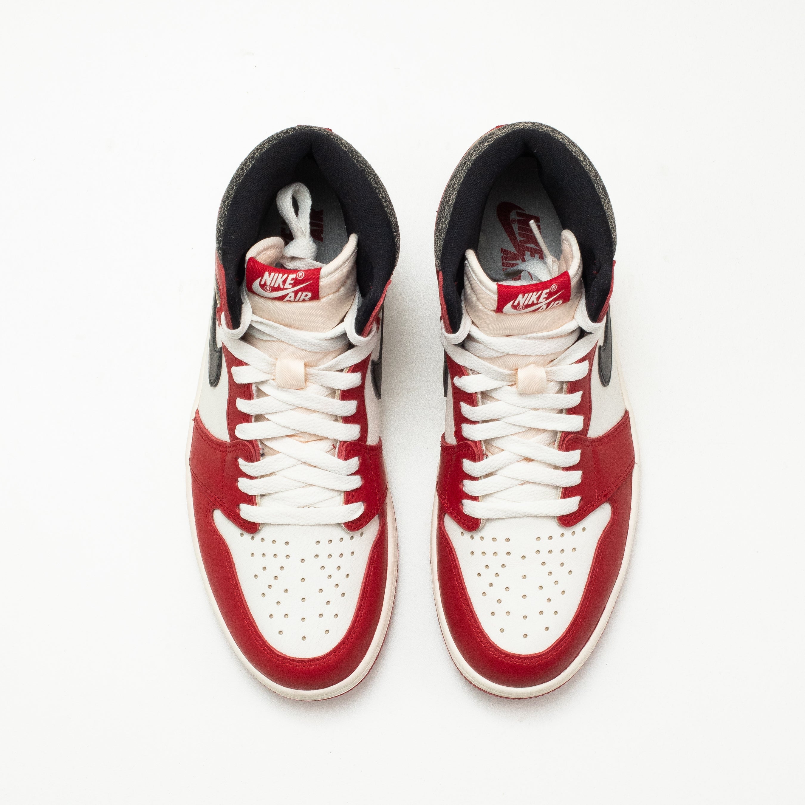 AIR JORDAN 1 HIGH LOST AND FOUND [USED - SIZE 8.5]