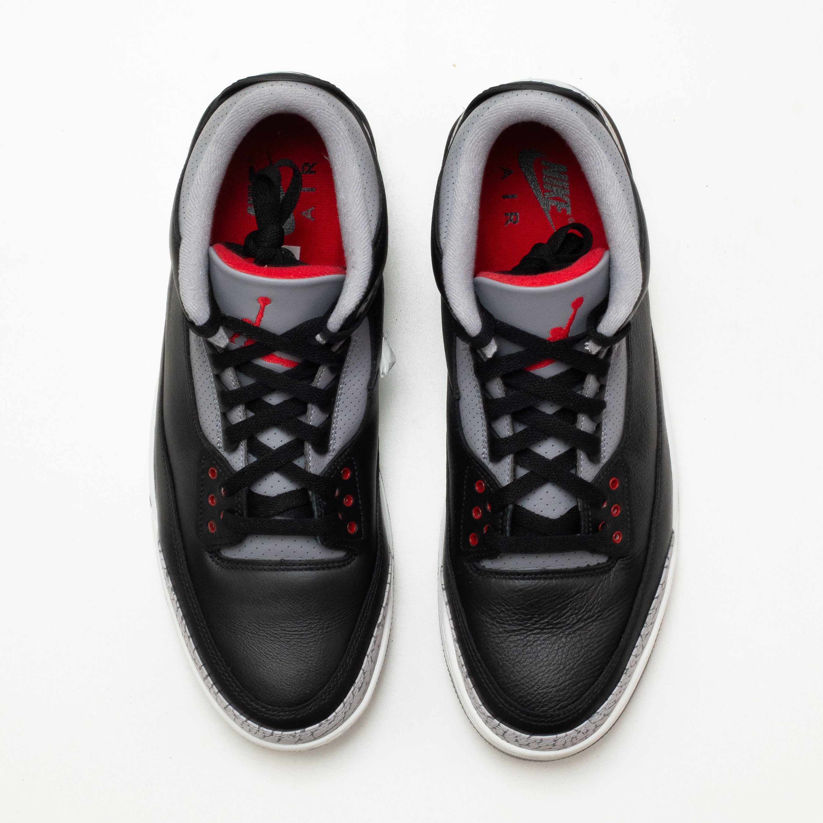 AIR JORDAN 3 BLACK CEMENT (2024) [USED - SIZE 9.5]