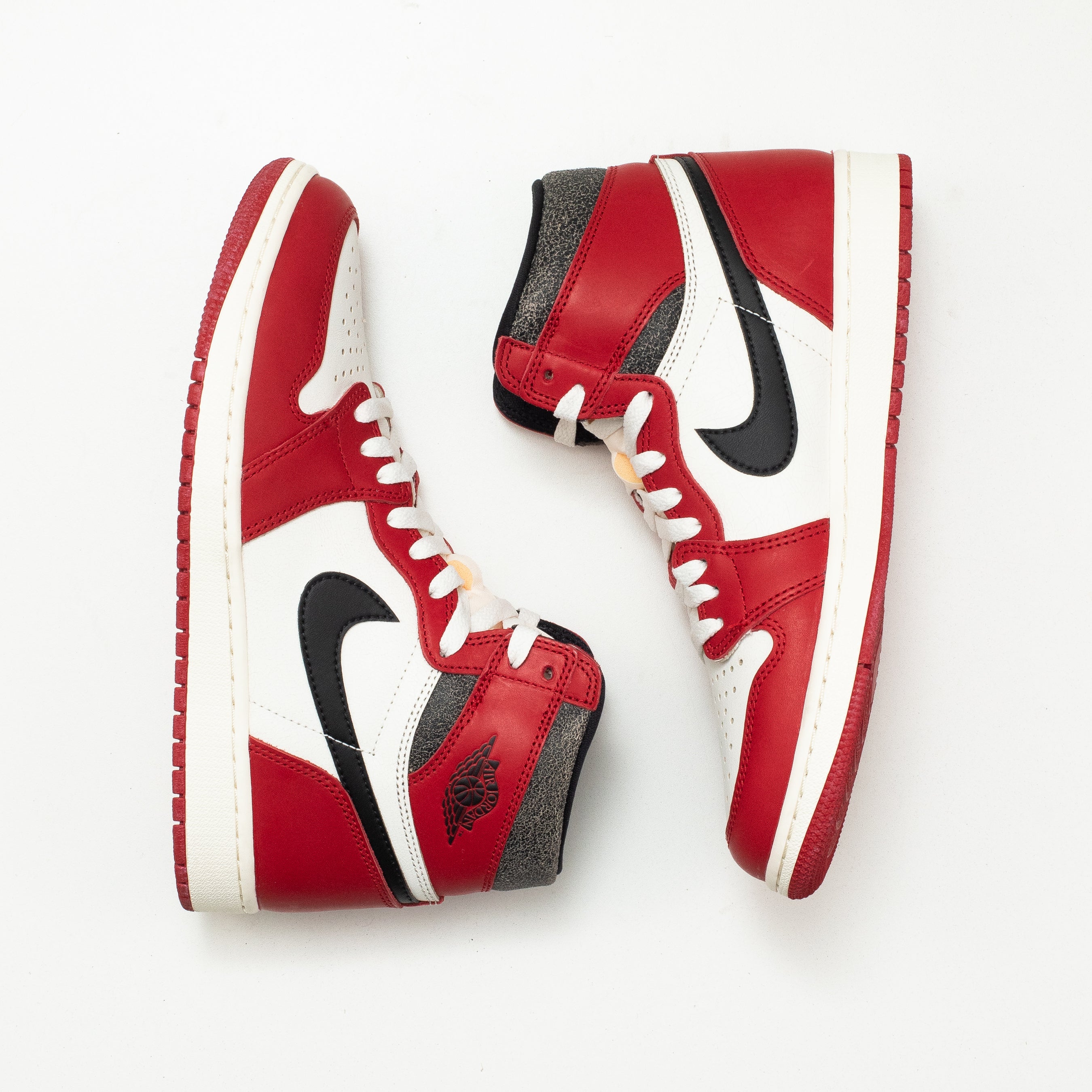 AIR JORDAN 1 HIGH LOST AND FOUND [USED - SIZE 8.5]