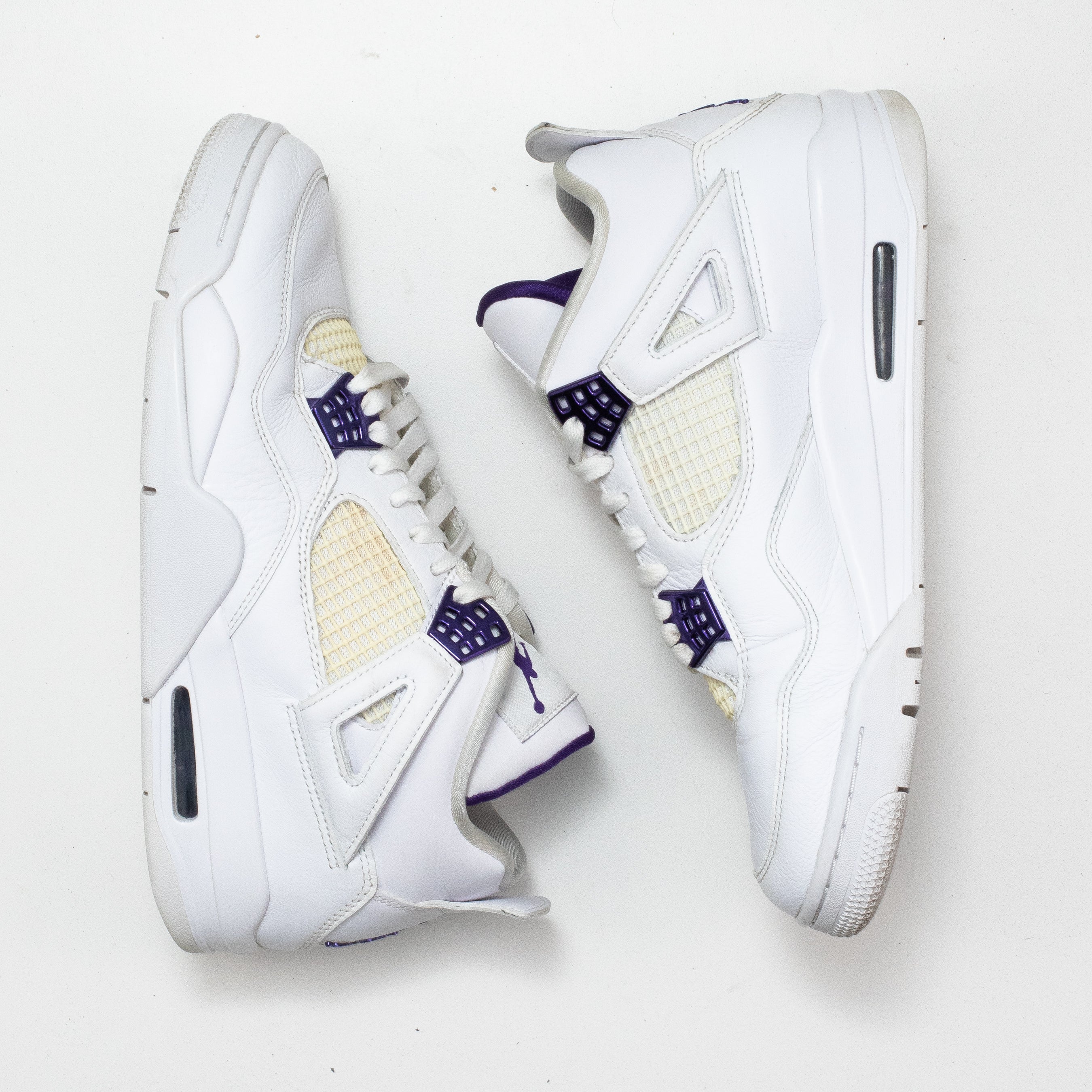 AIR JORDAN 4 METALLIC PURPLE [USED - SIZE 10.5]