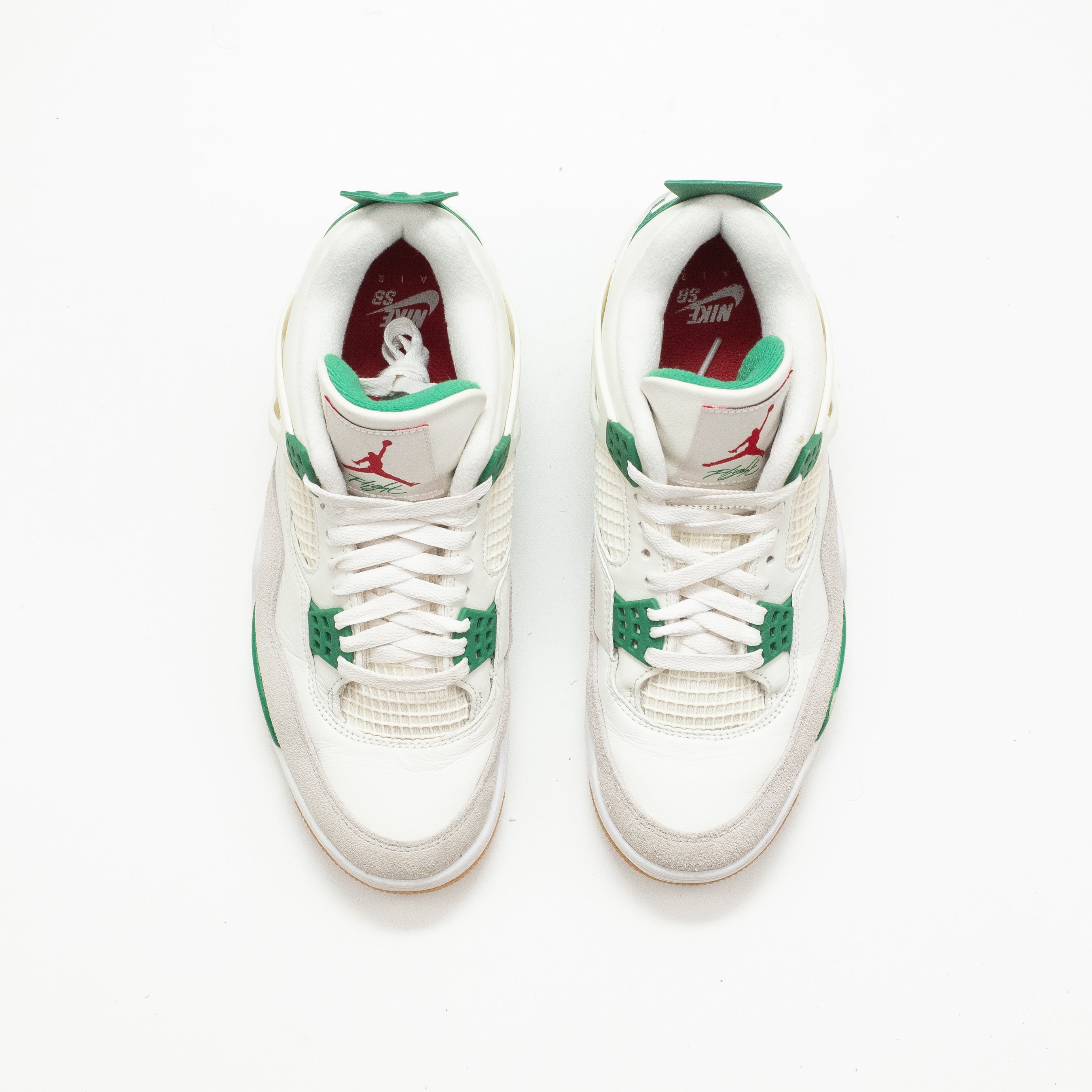 AIR JORDAN 4 SB PINE GREEN [USED - SIZE 8.5]