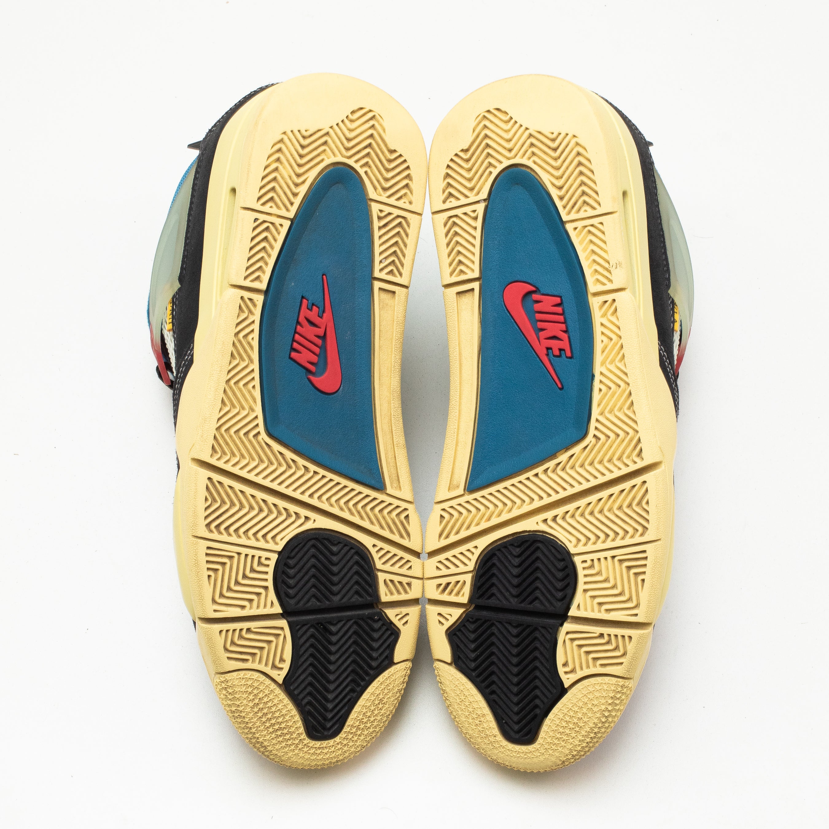 AIR JORDAN 4 UNION OFF NOIR [USED - SIZE 10.5]