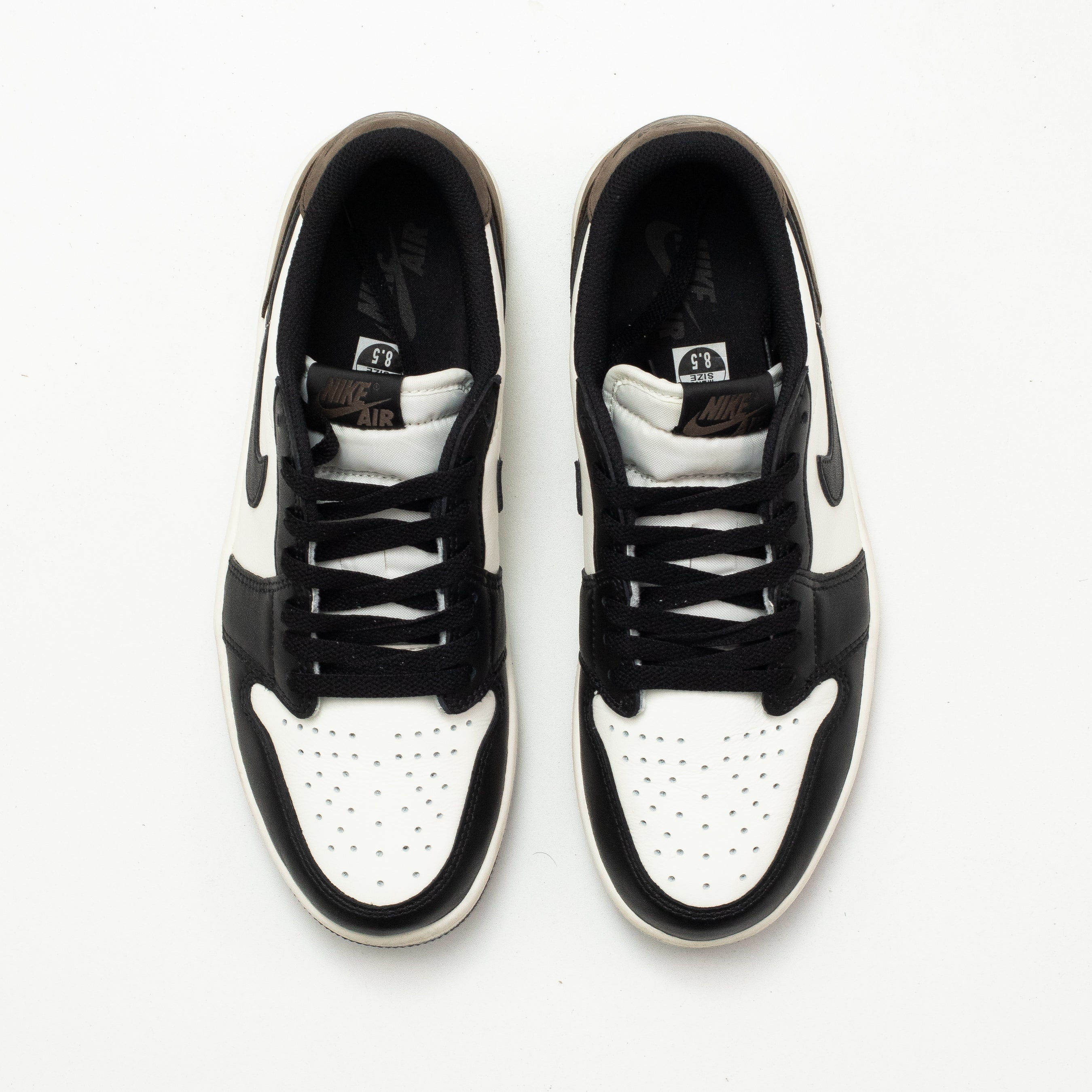 AIR JORDAN 1 LOW MOCHA [USED - SIZE 8.5]