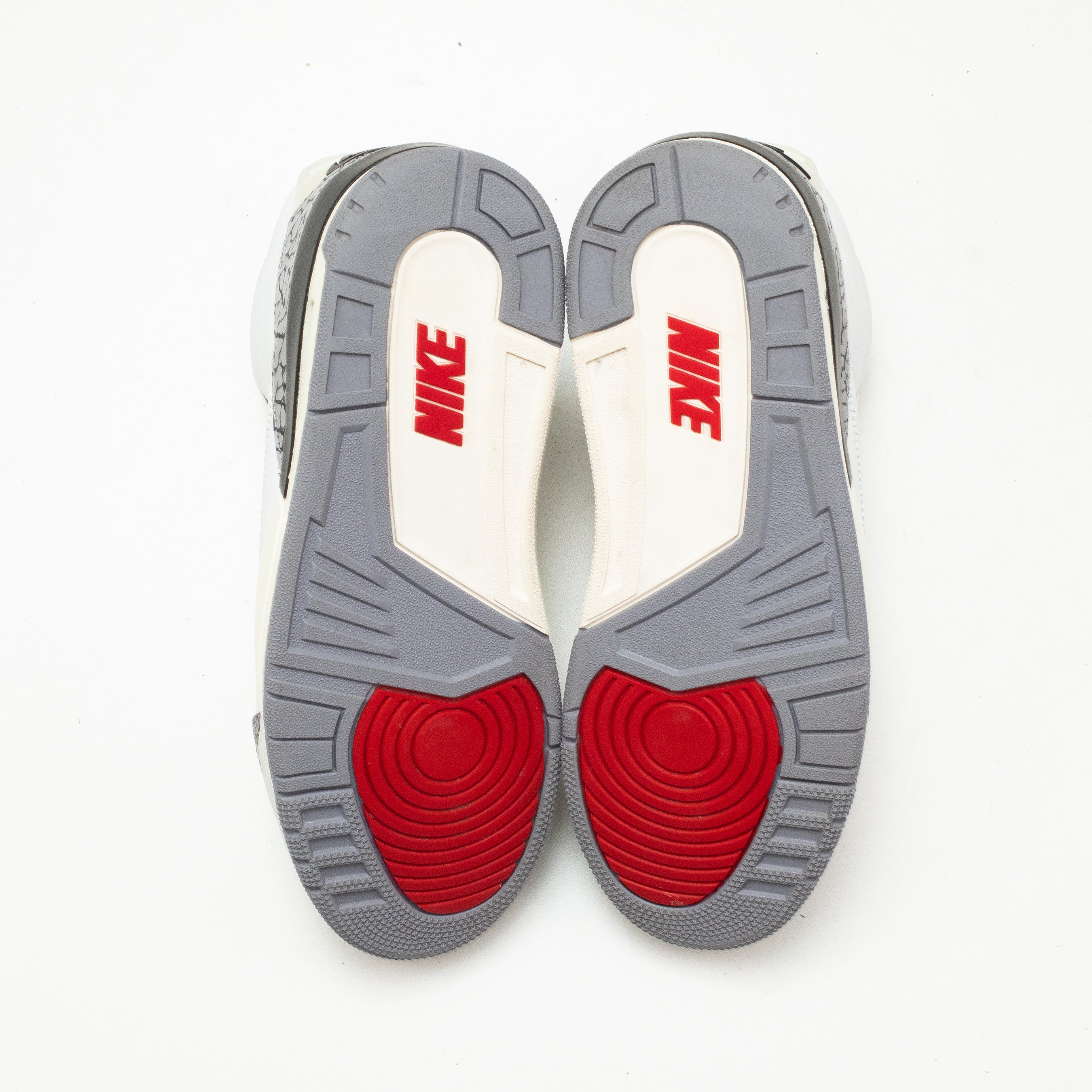 AIR JORDAN 3 WHITE CEMENT REIMAGINED [USED - SIZE 10]